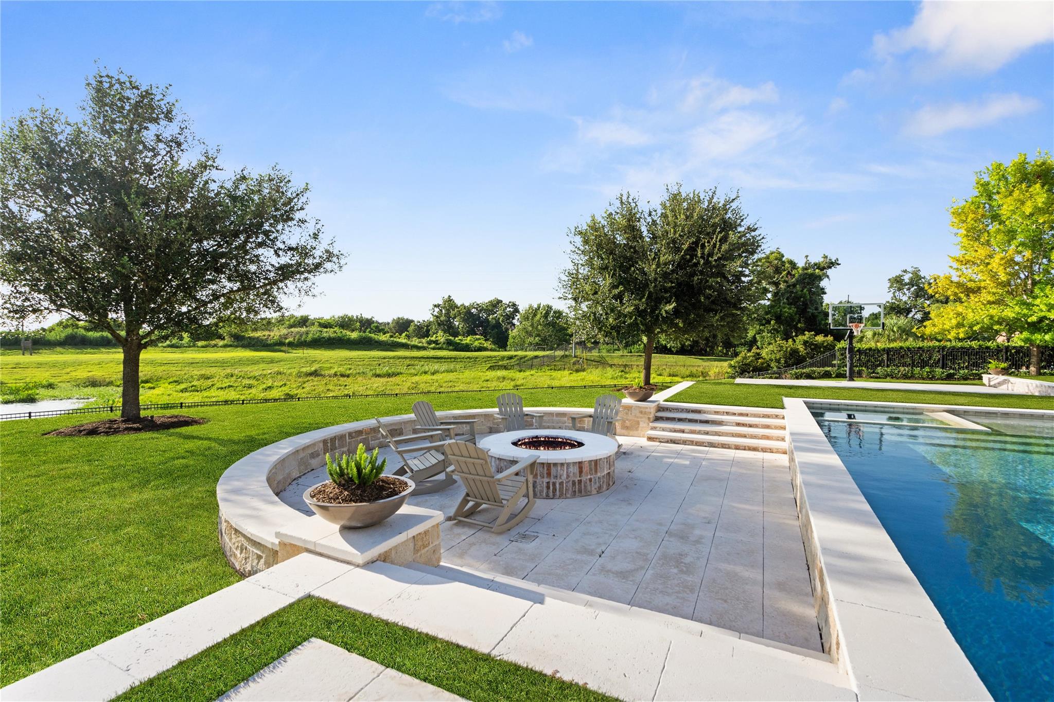 6 Enclave Manor Drive