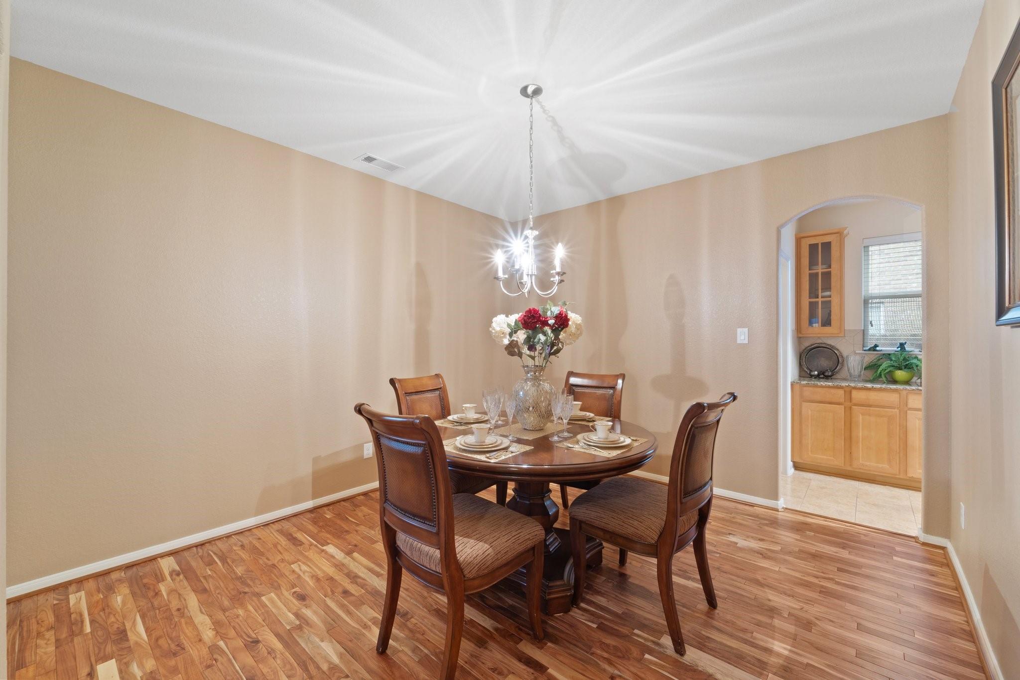 6307 Mercer Court