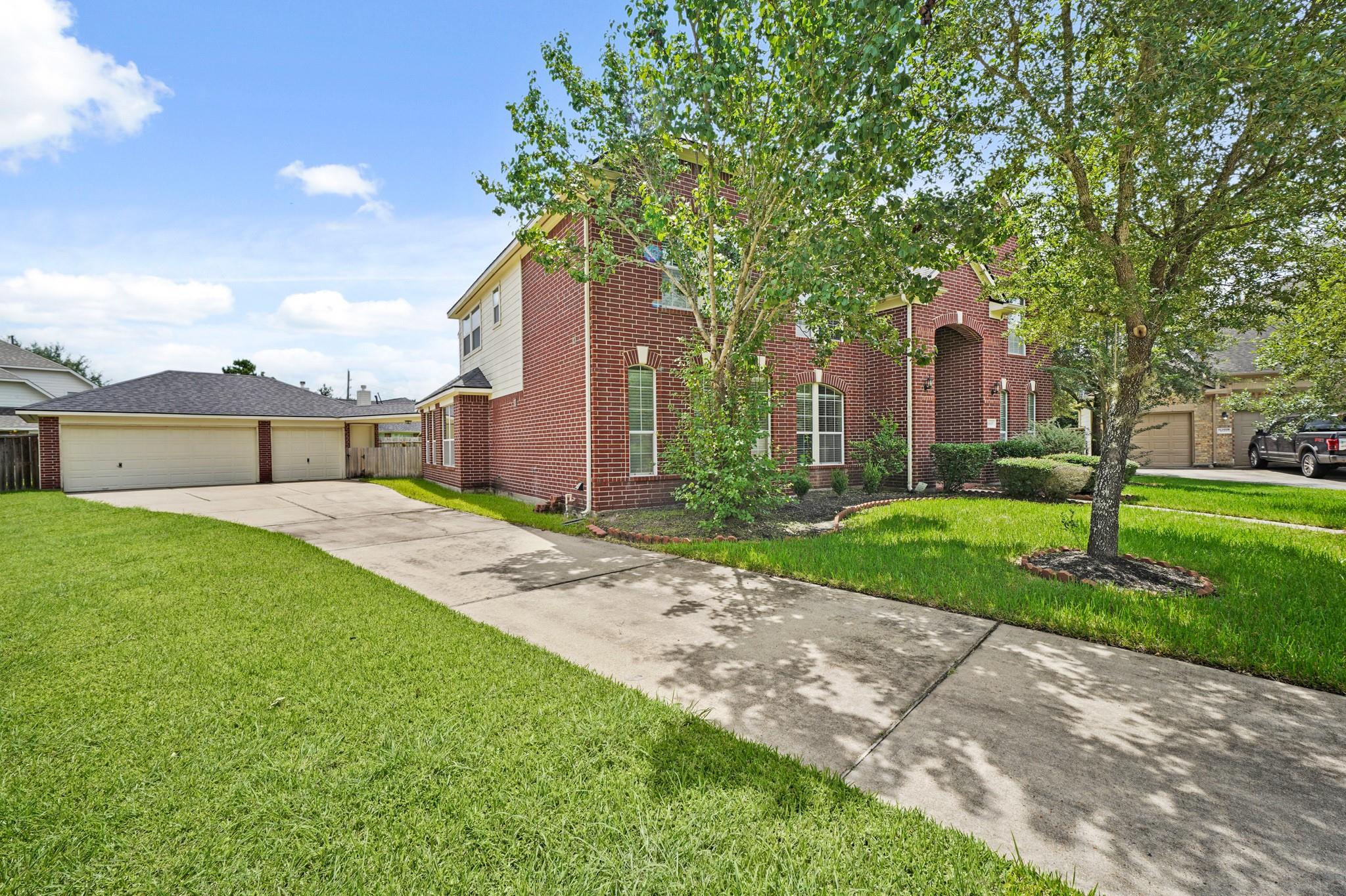 1615 Crystal Meadow Place