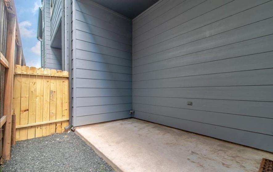 8903 Spring Knoll Forest Drive