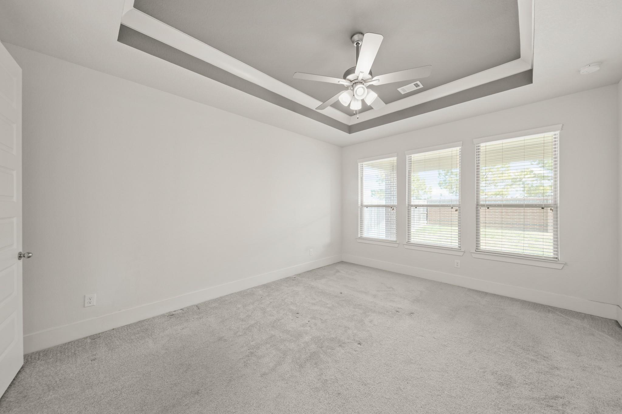 6014 Bristol Spur Lane