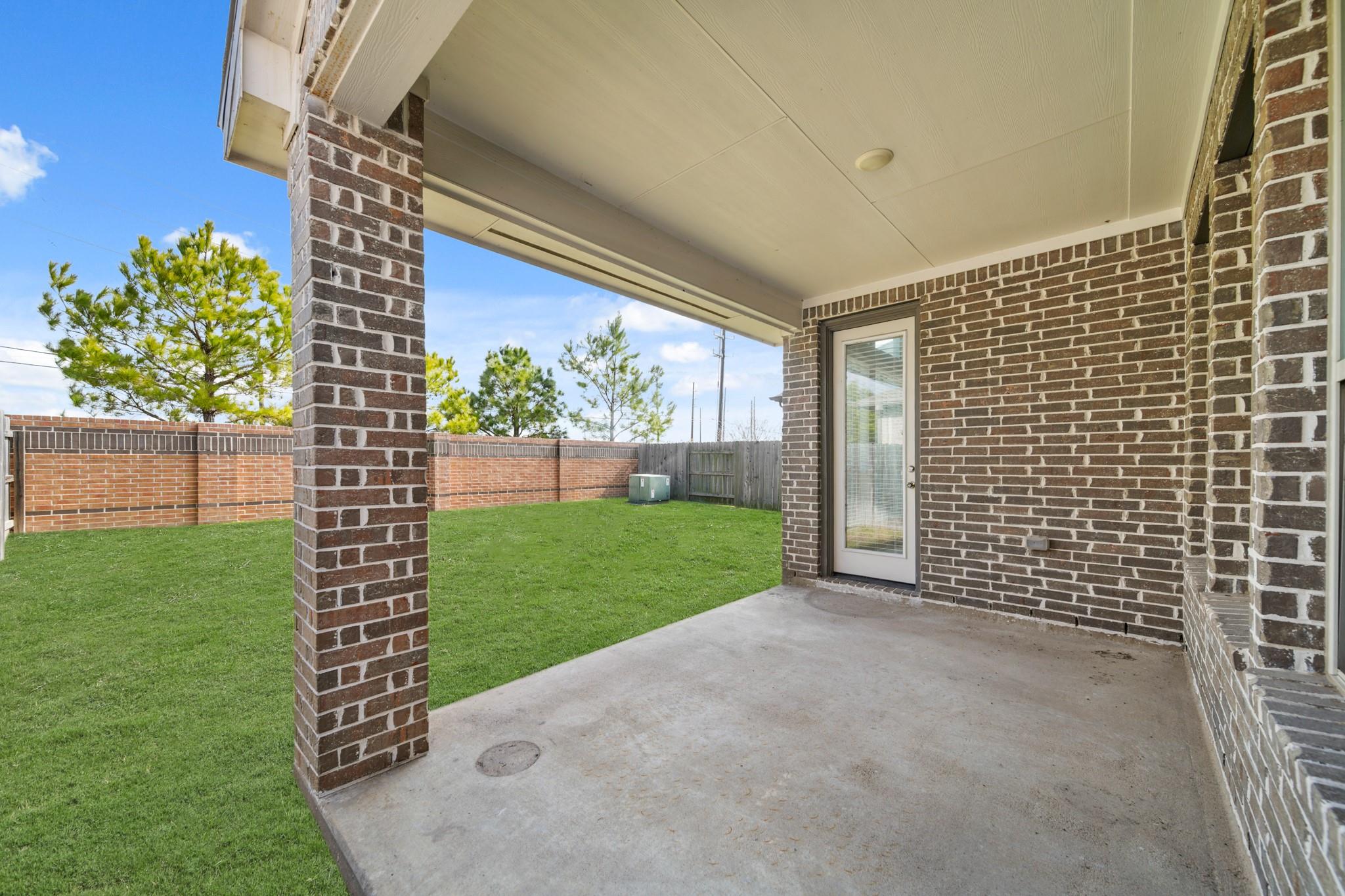 6014 Bristol Spur Lane