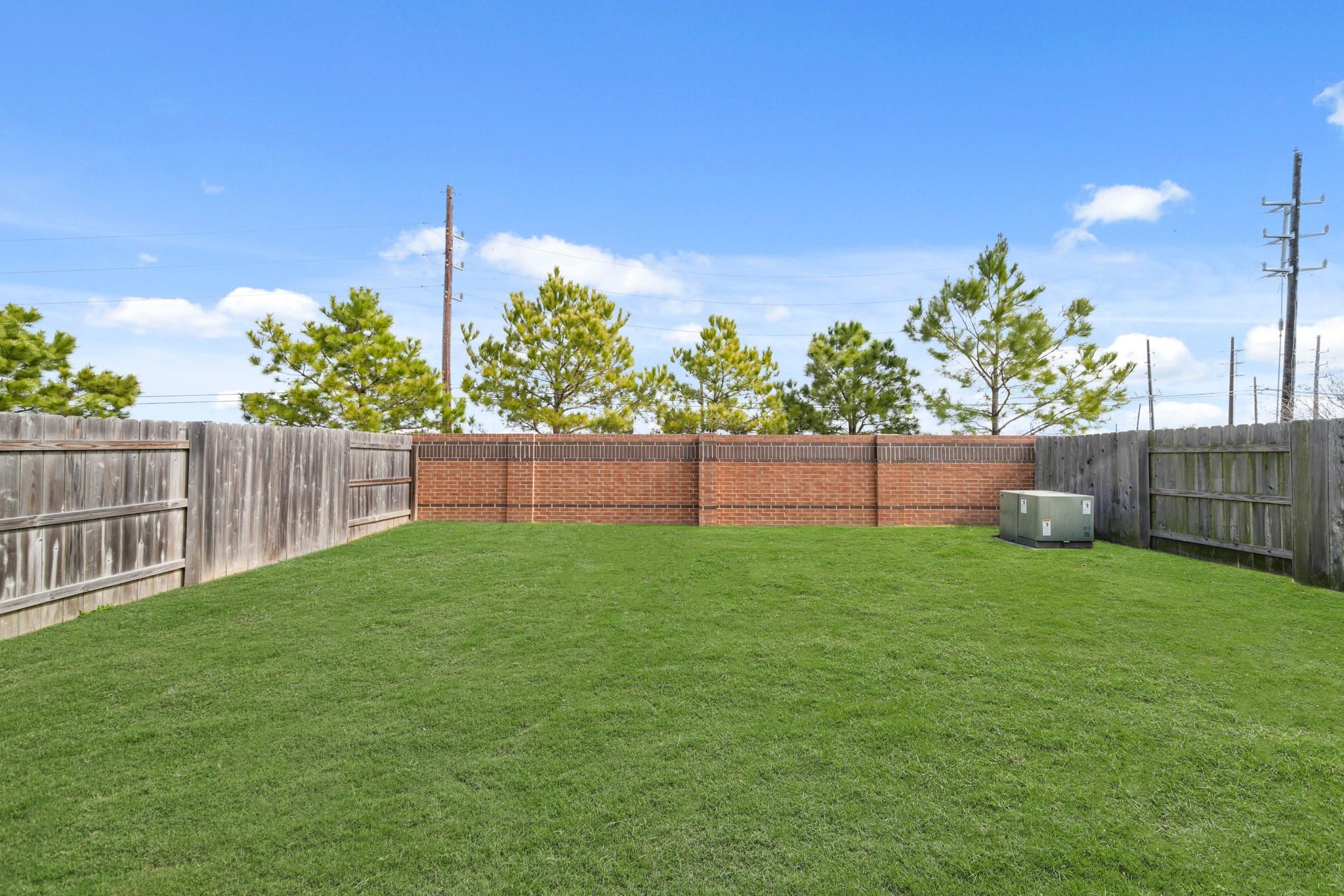 6014 Bristol Spur Lane