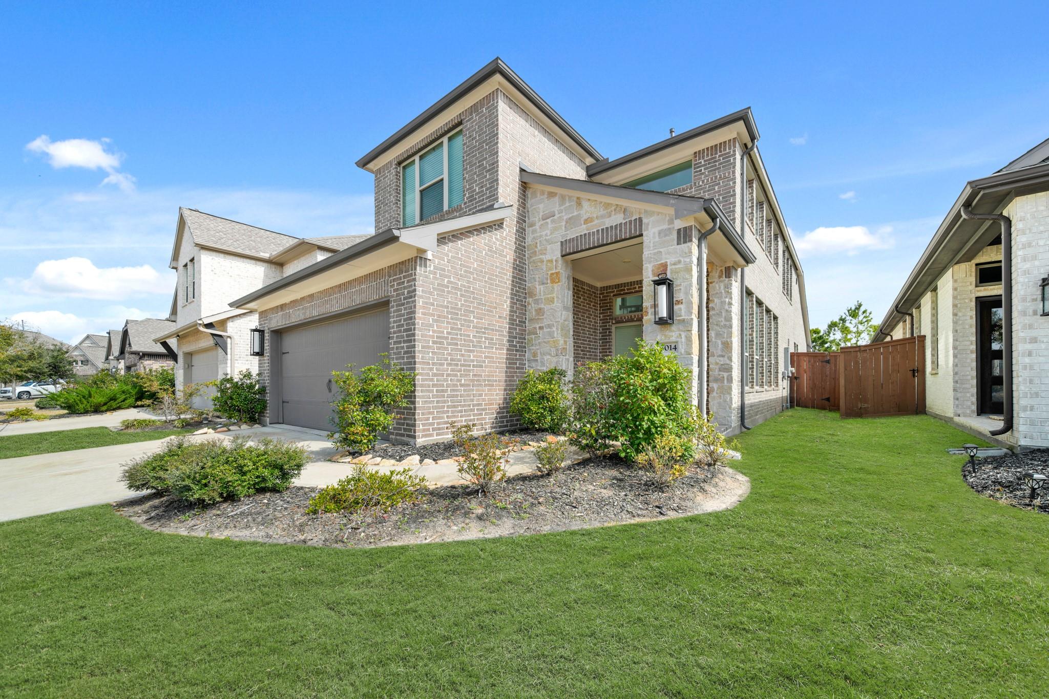 6014 Bristol Spur Lane