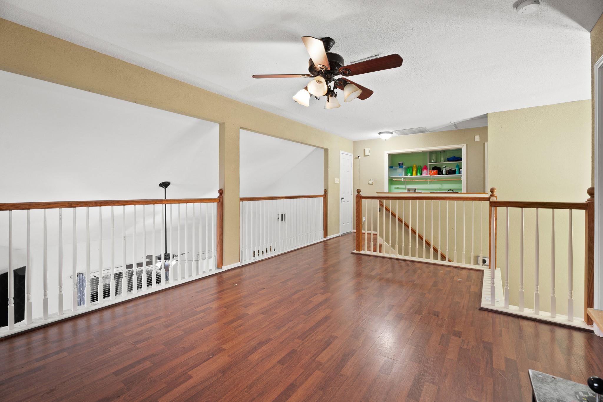 405 Spencer Landing W