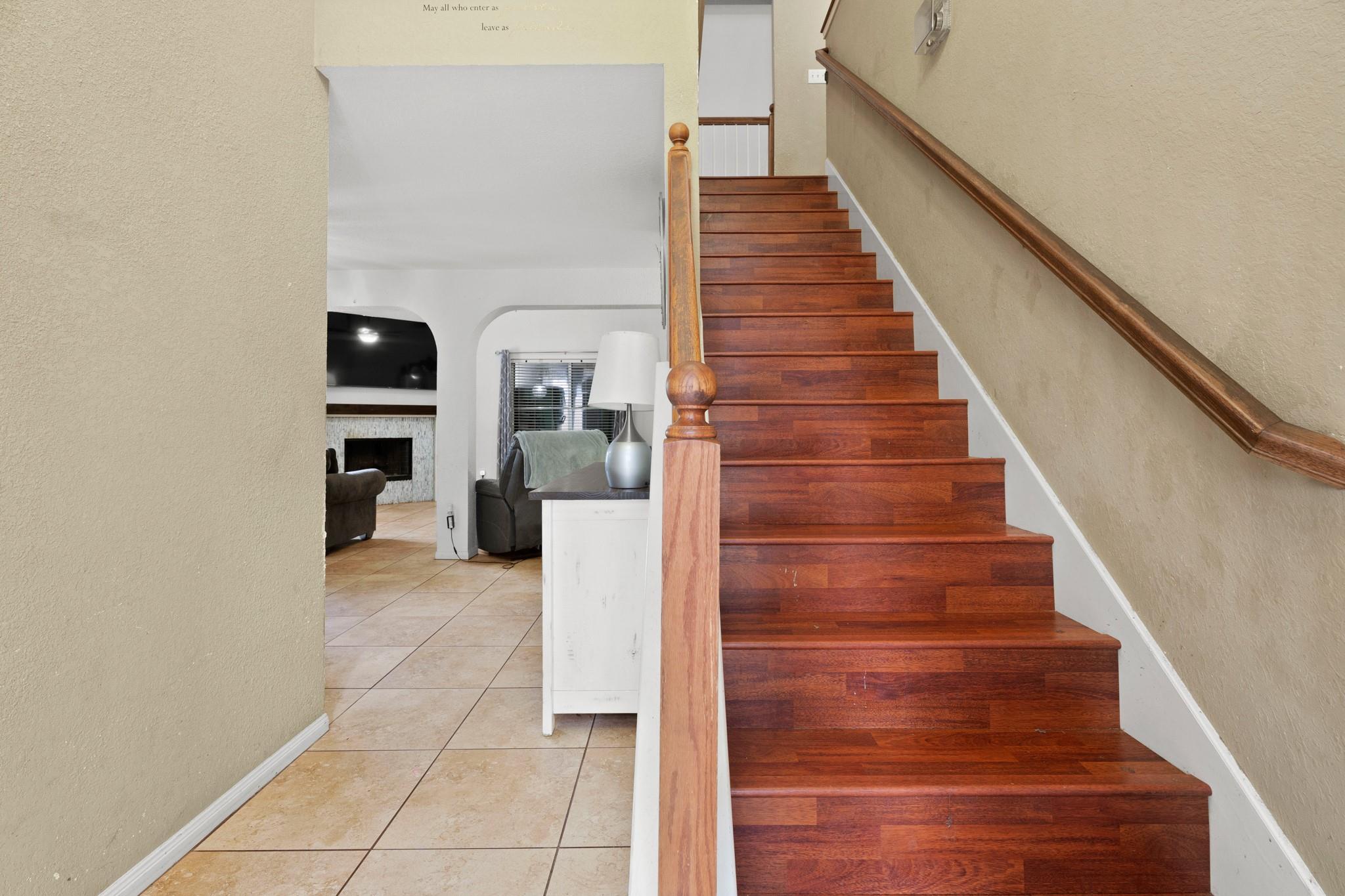 405 Spencer Landing W