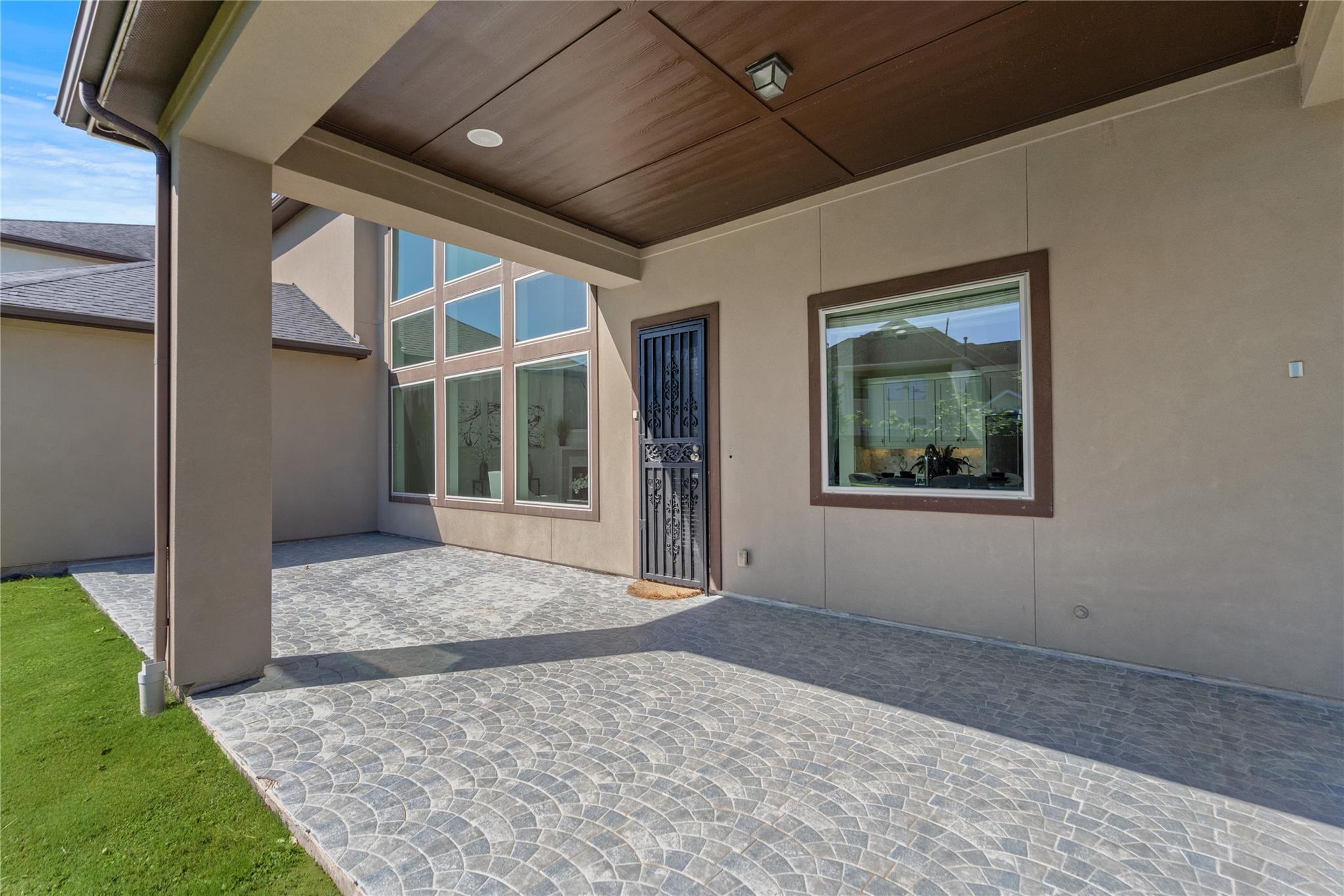 6411 Tarrion Bay Lane