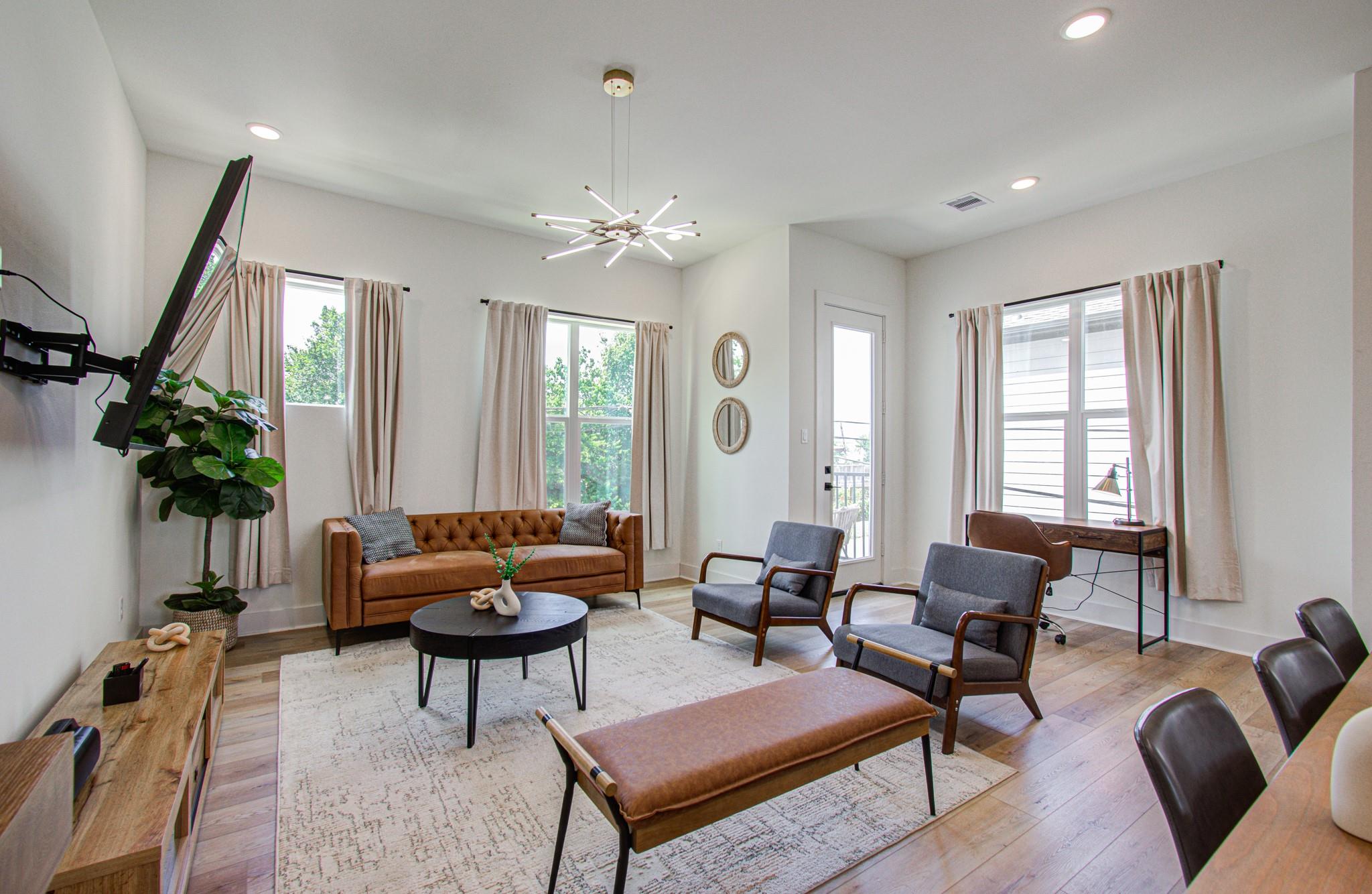 3311 Daphne Street