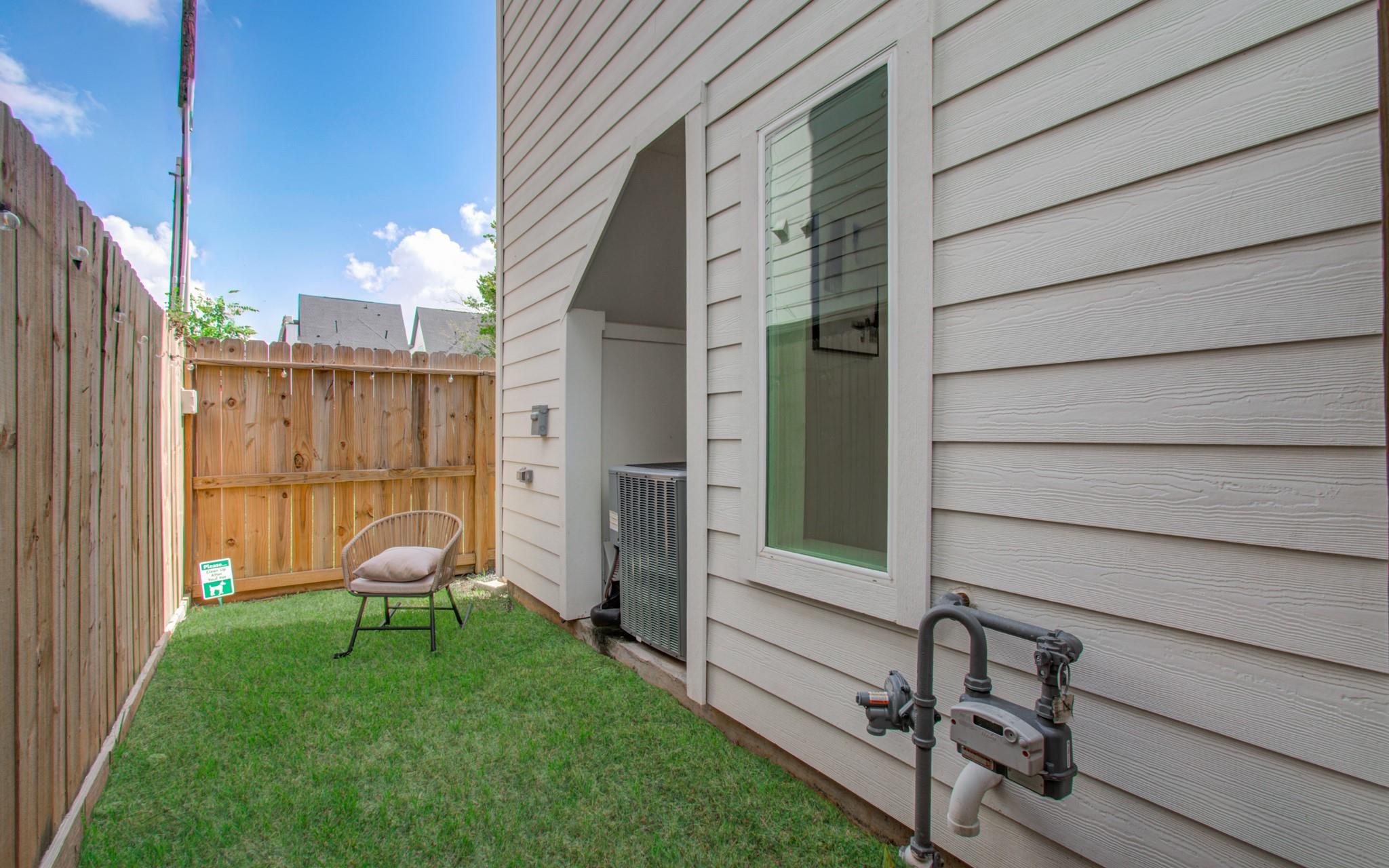3311 Daphne Street