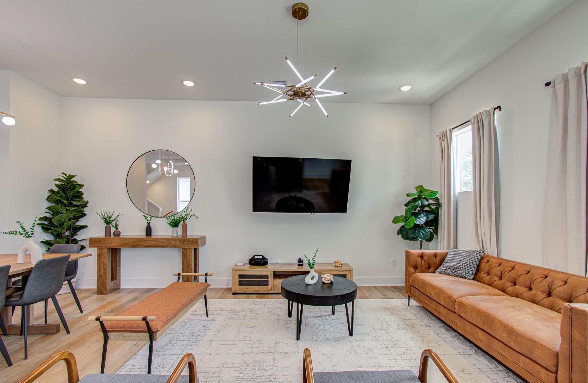 3311 Daphne Street