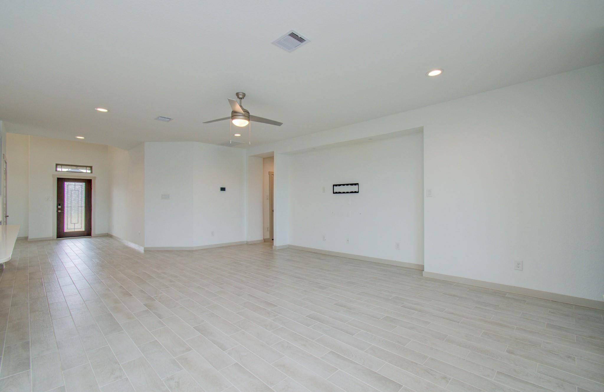 28422 Hannahs Harbor Lane