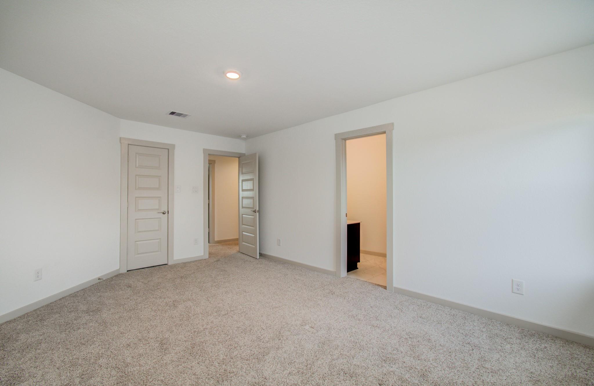 28422 Hannahs Harbor Lane