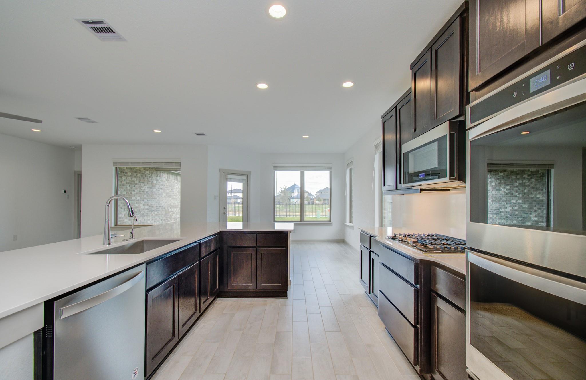 28422 Hannahs Harbor Lane