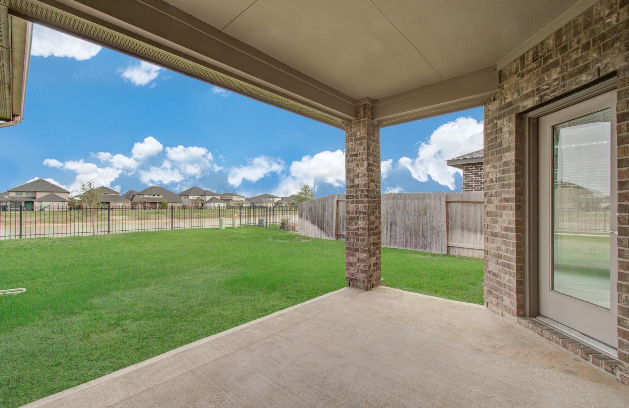 28422 Hannahs Harbor Lane