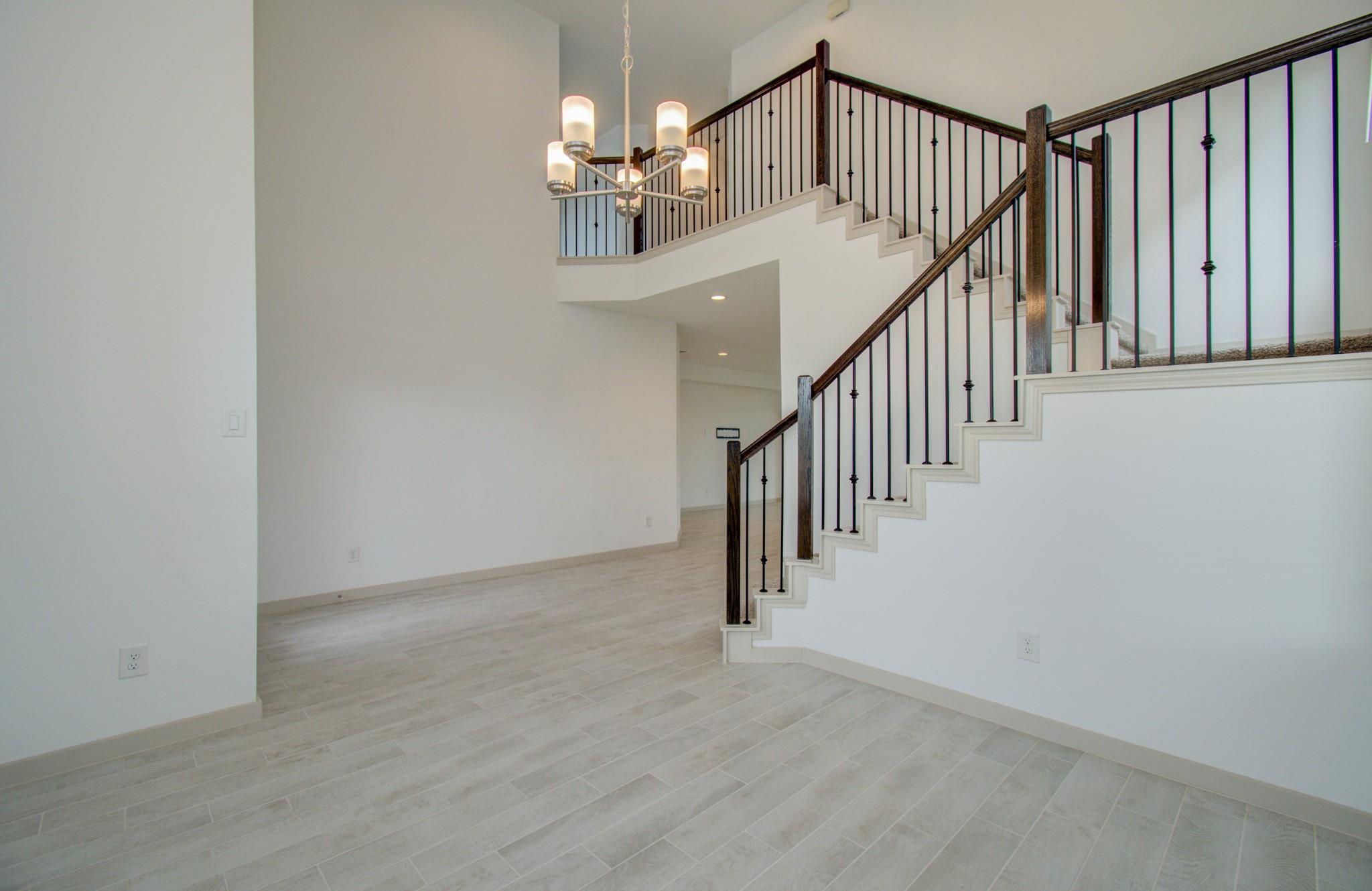 28422 Hannahs Harbor Lane