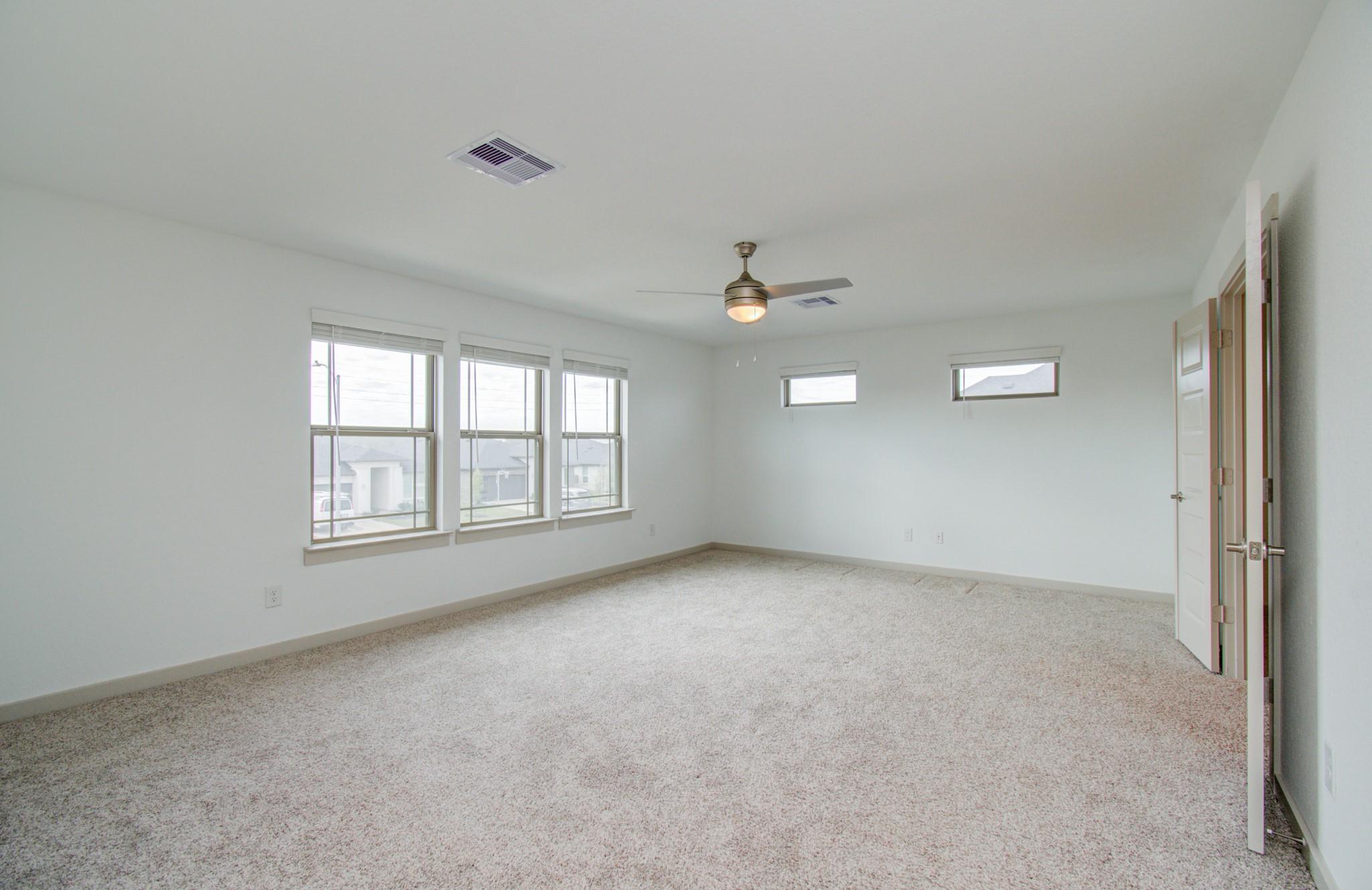 28422 Hannahs Harbor Lane