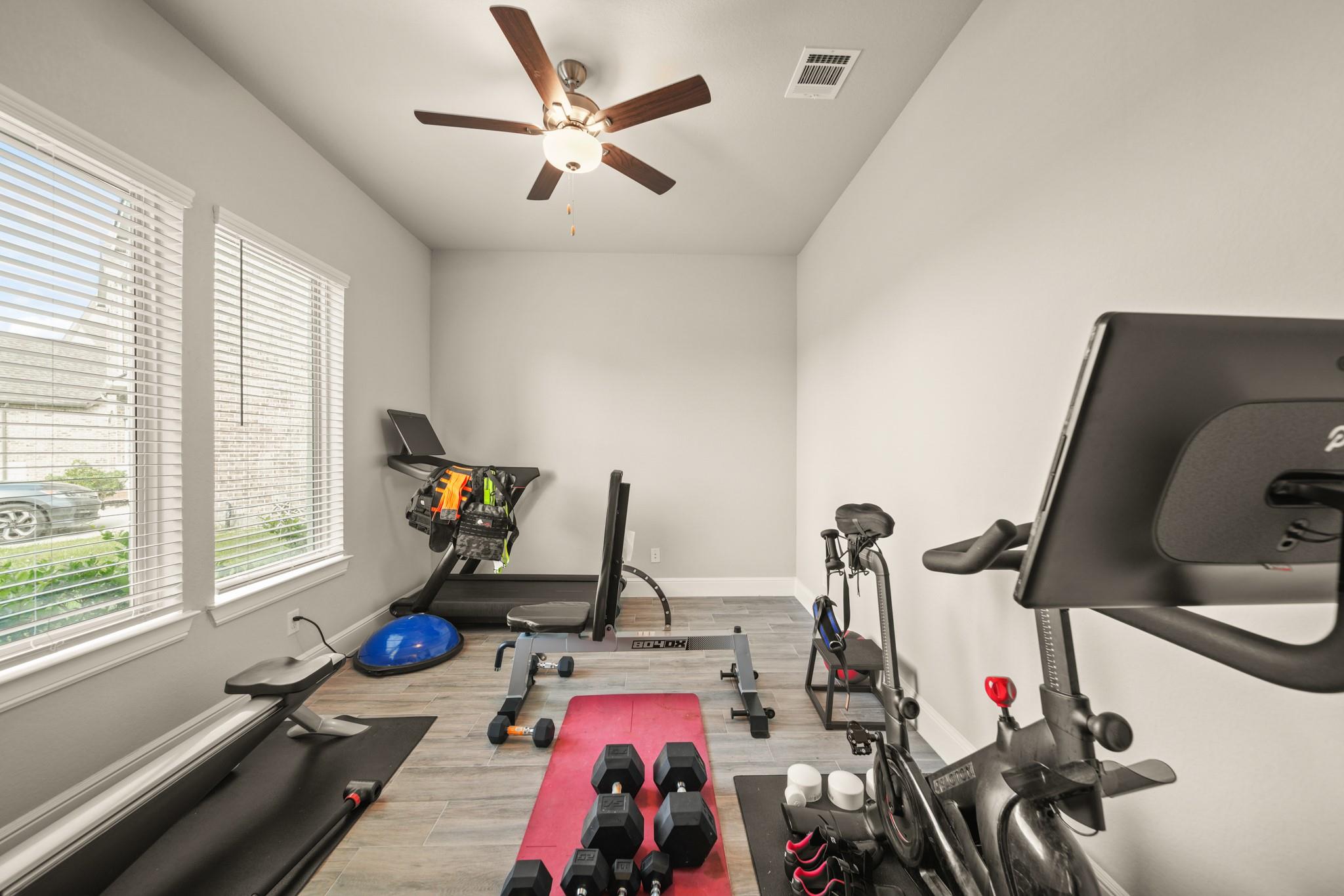 2 Poppy Hills Court