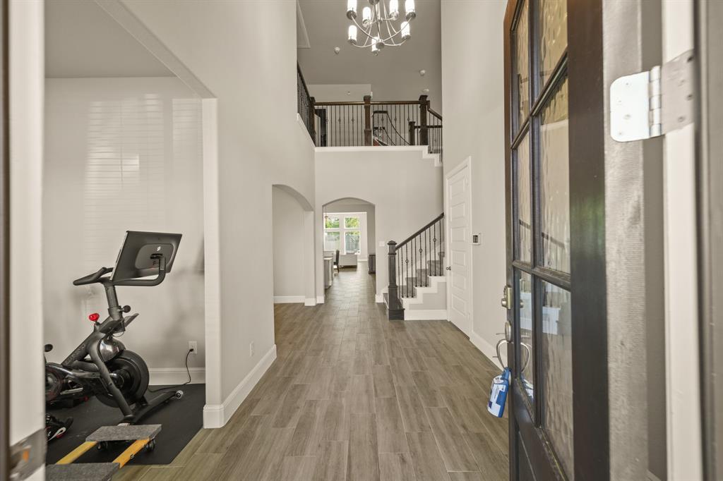 2 Poppy Hills Court