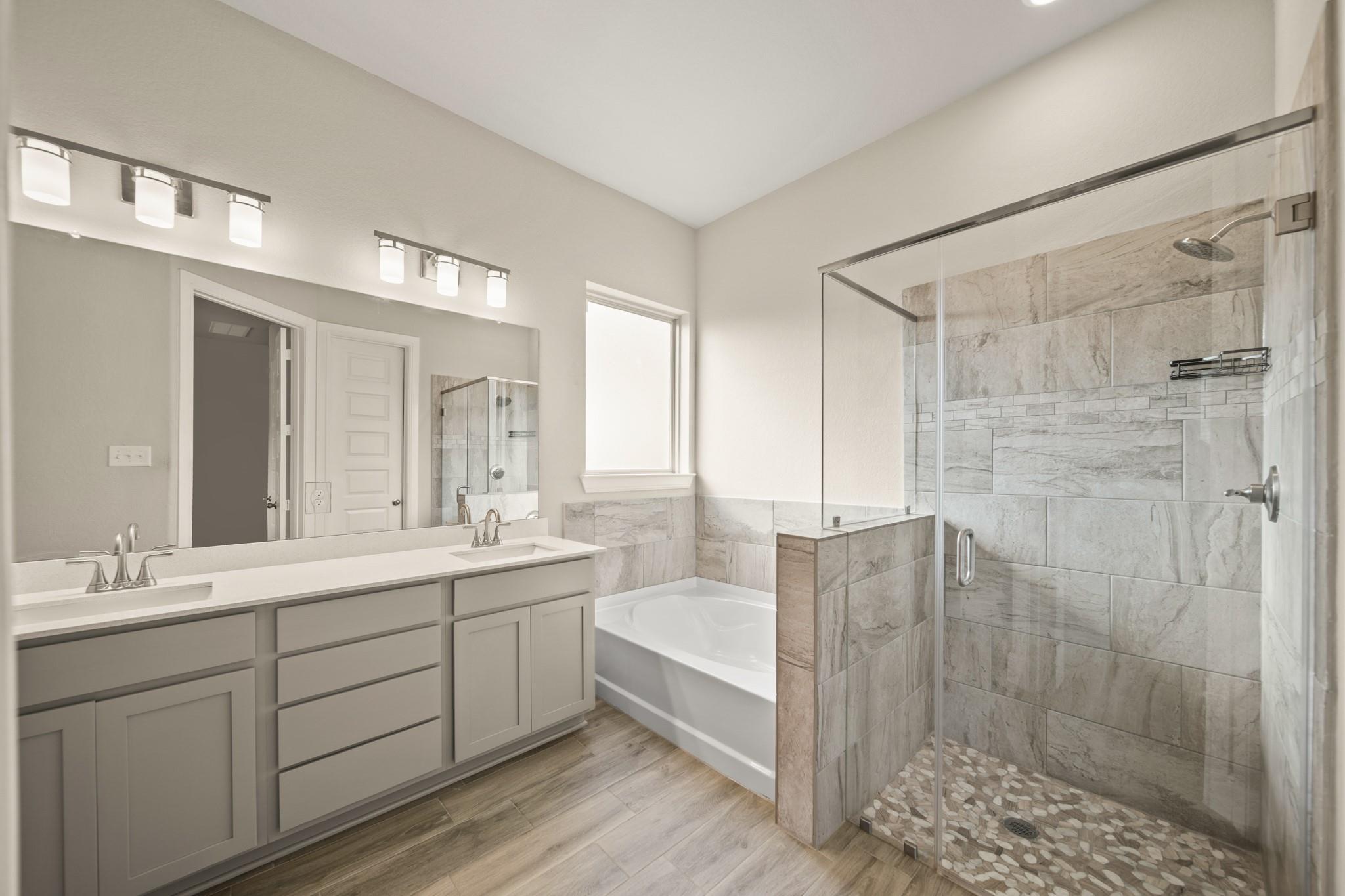 2 Poppy Hills Court