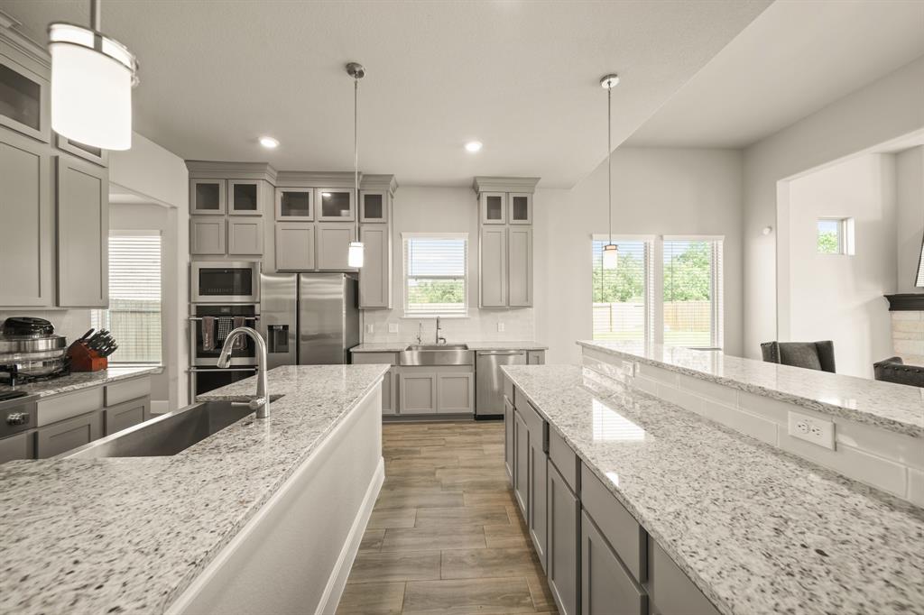 2 Poppy Hills Court