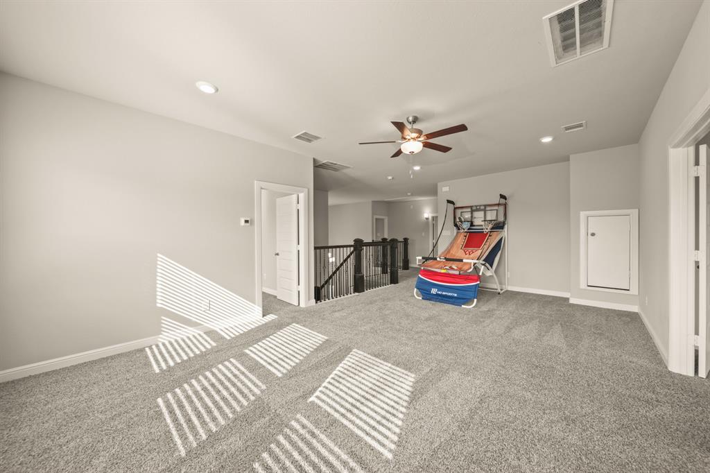 2 Poppy Hills Court