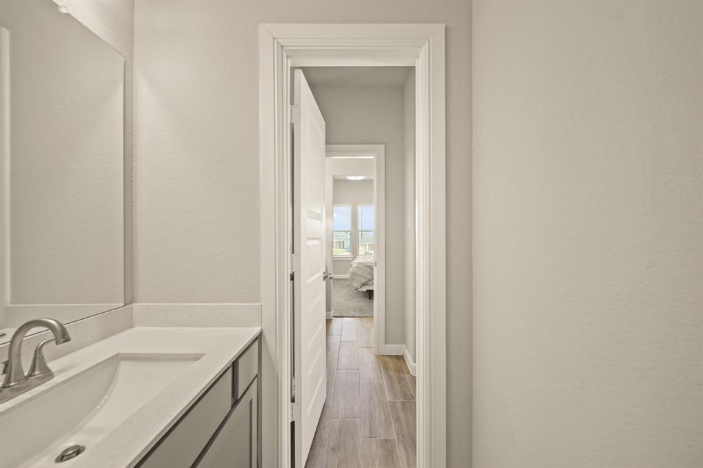 2 Poppy Hills Court
