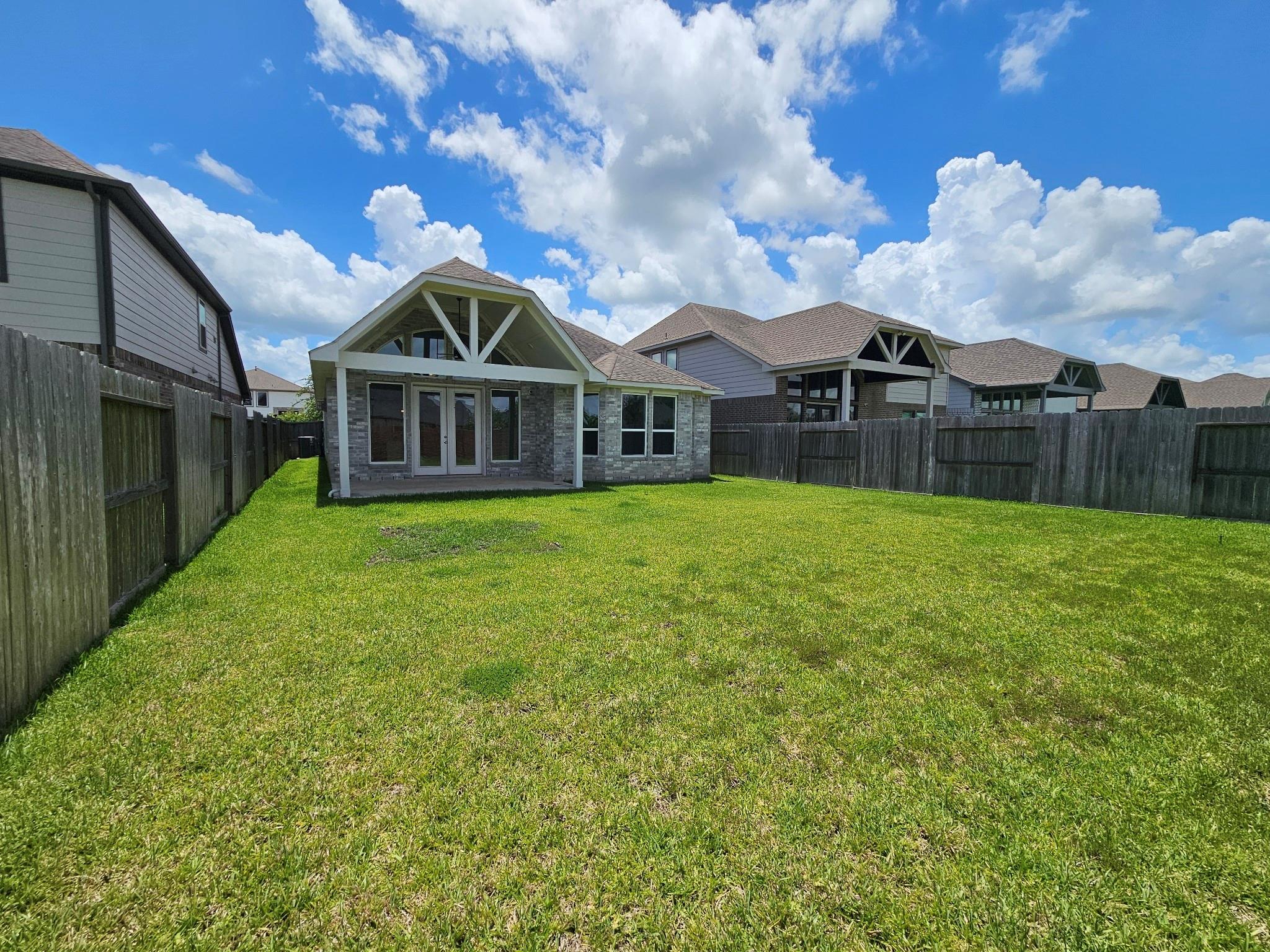 2414 Manor Valley Lane