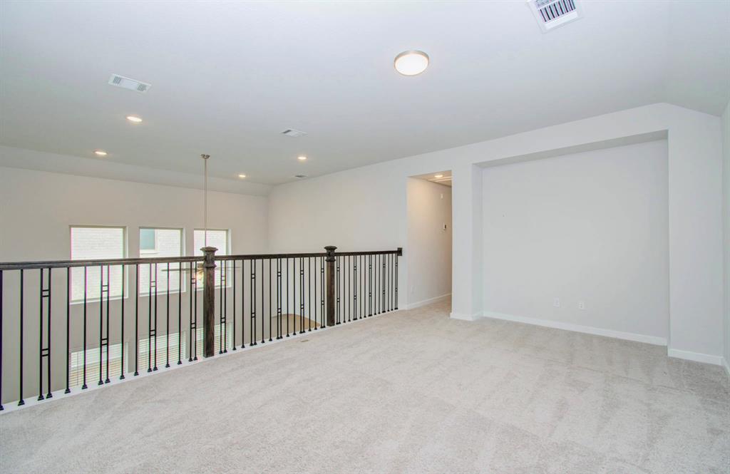 14910 Mossycup Spur Way