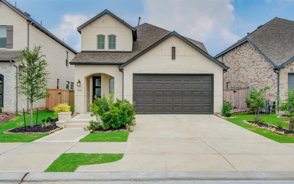 14910 Mossycup Spur Way
