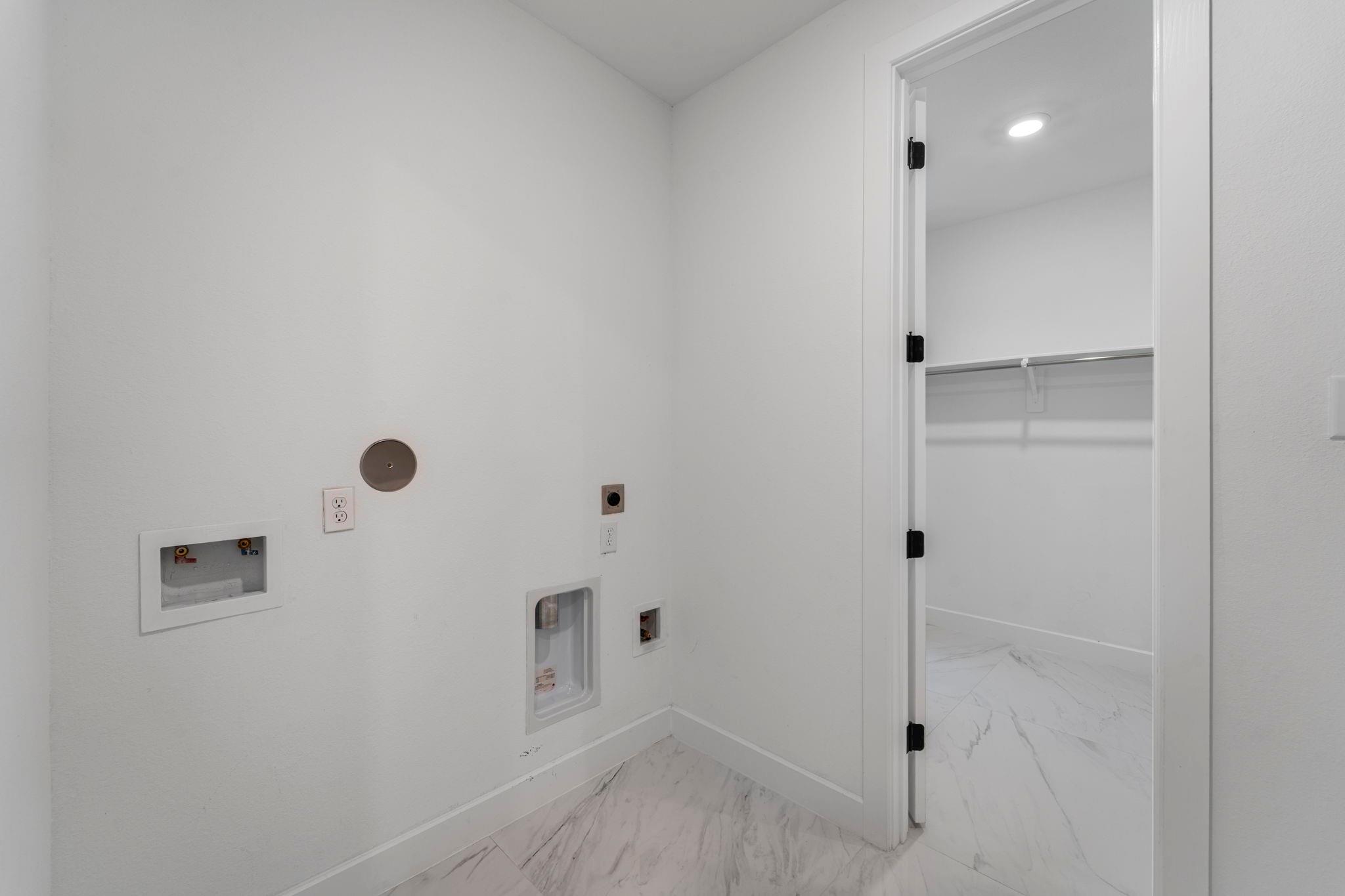 9818 Daffodil Springs Drive