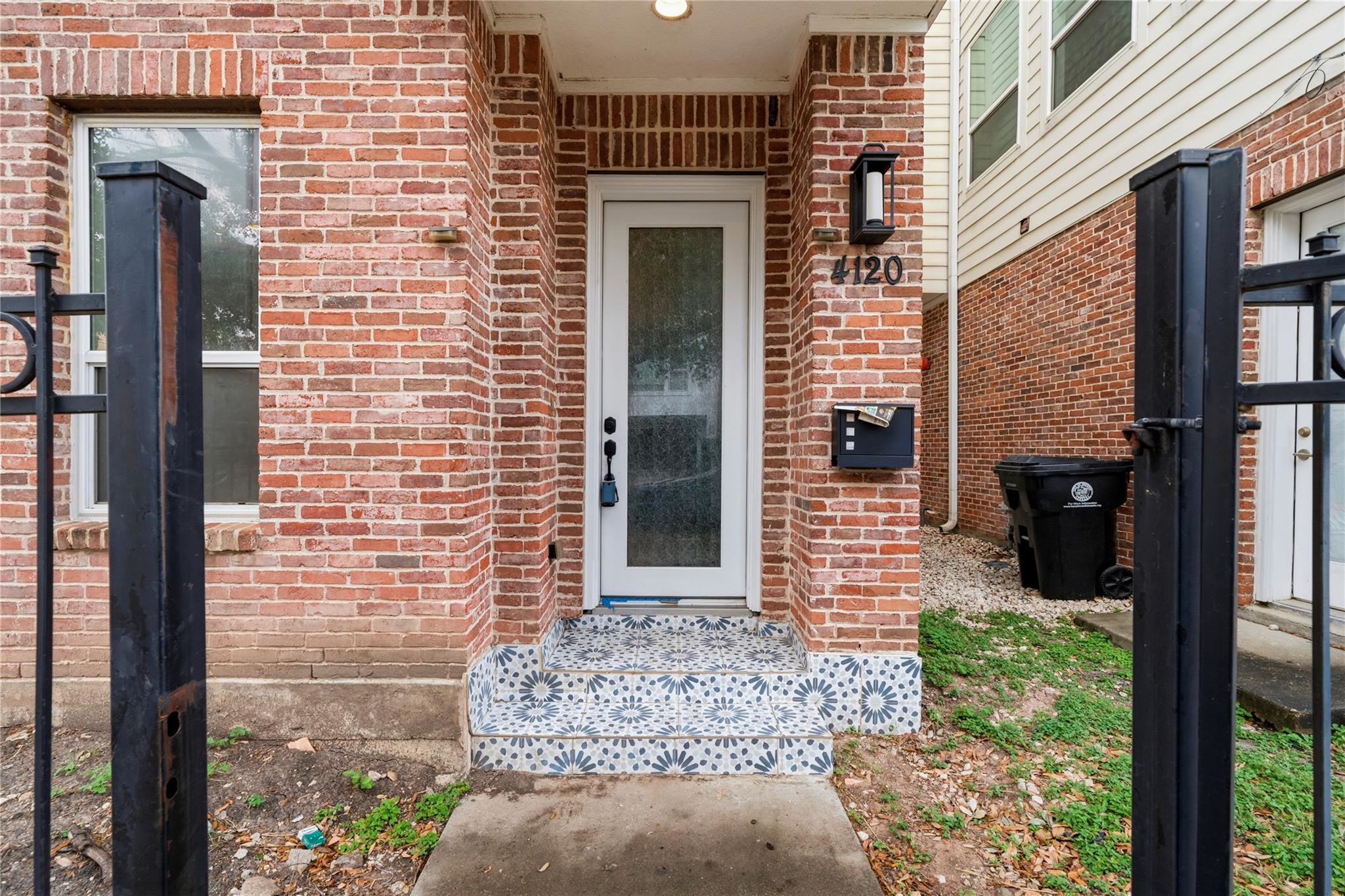 4120 Driscoll Street