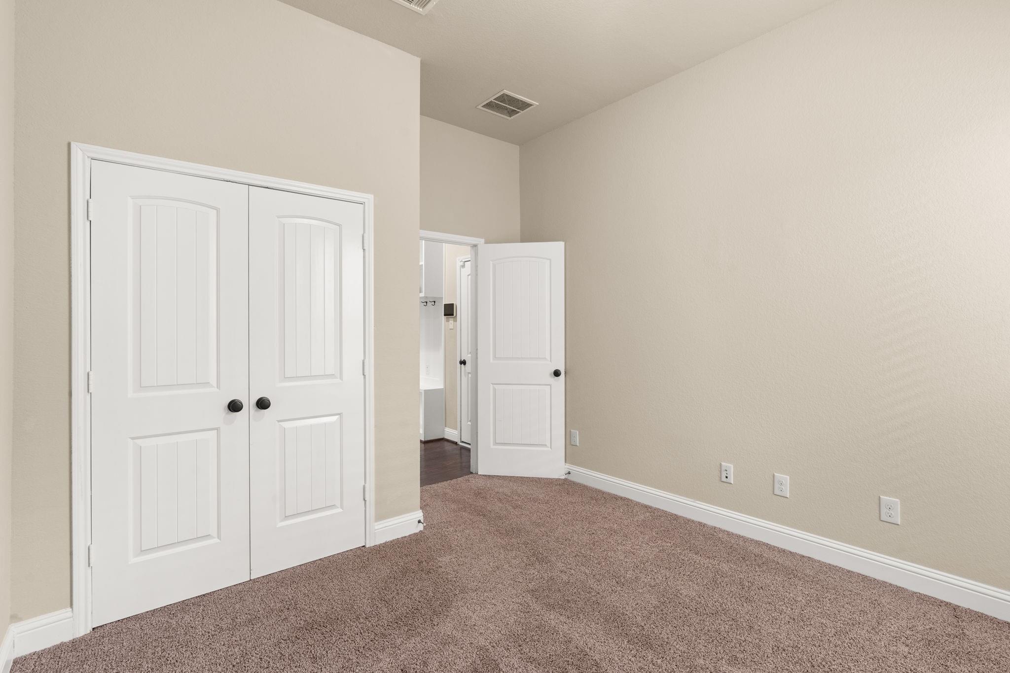 4823 Palomar Lane