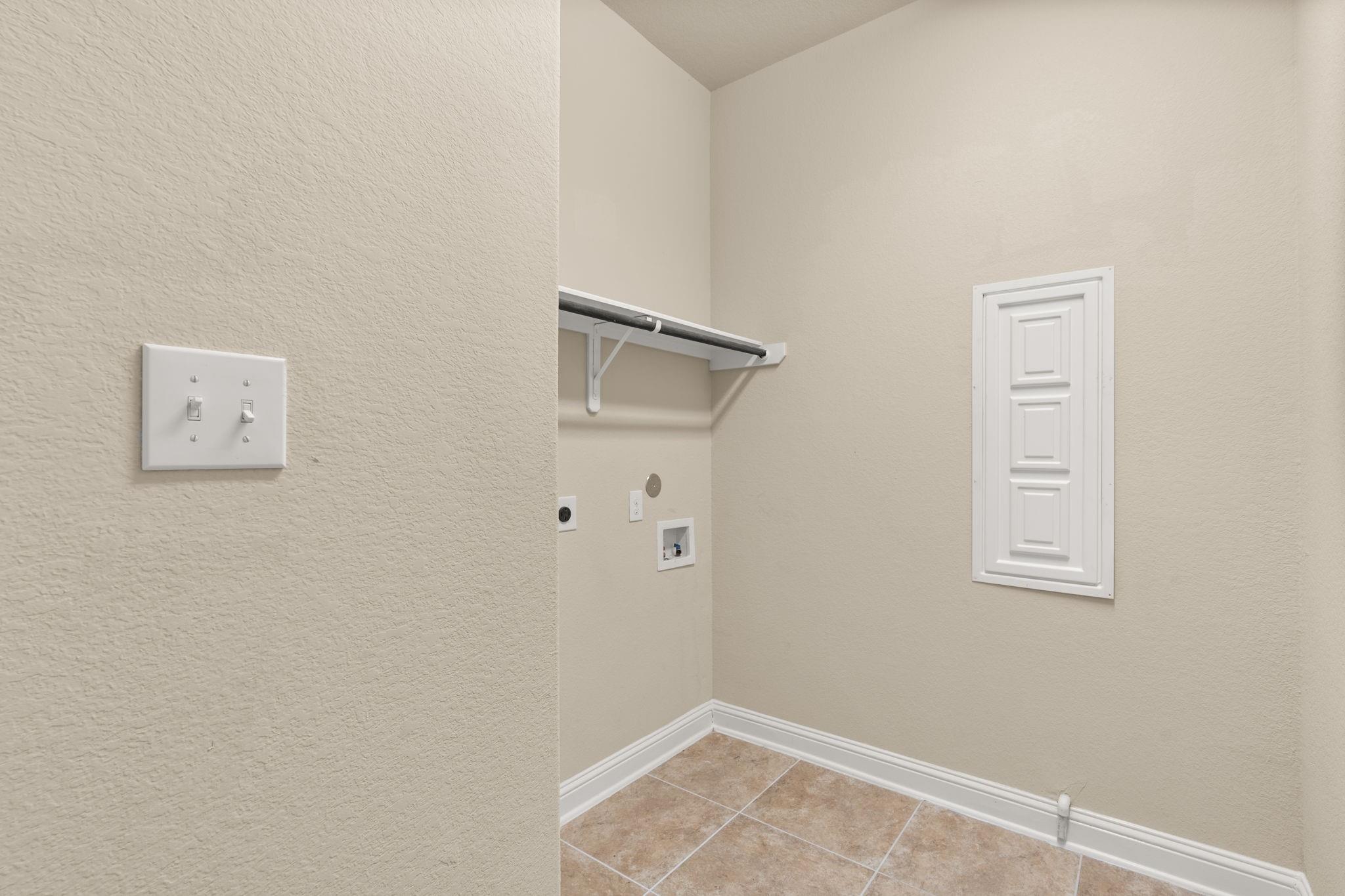 4823 Palomar Lane