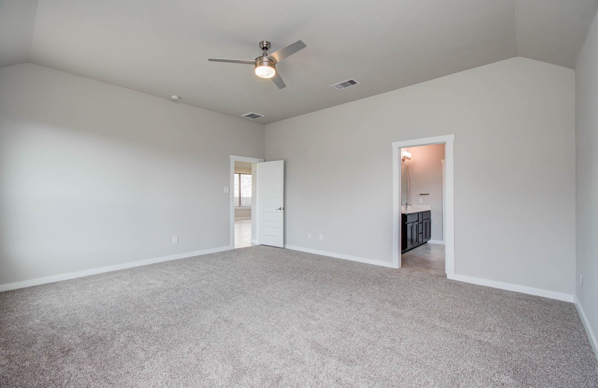 28511 Eli Eagle Street