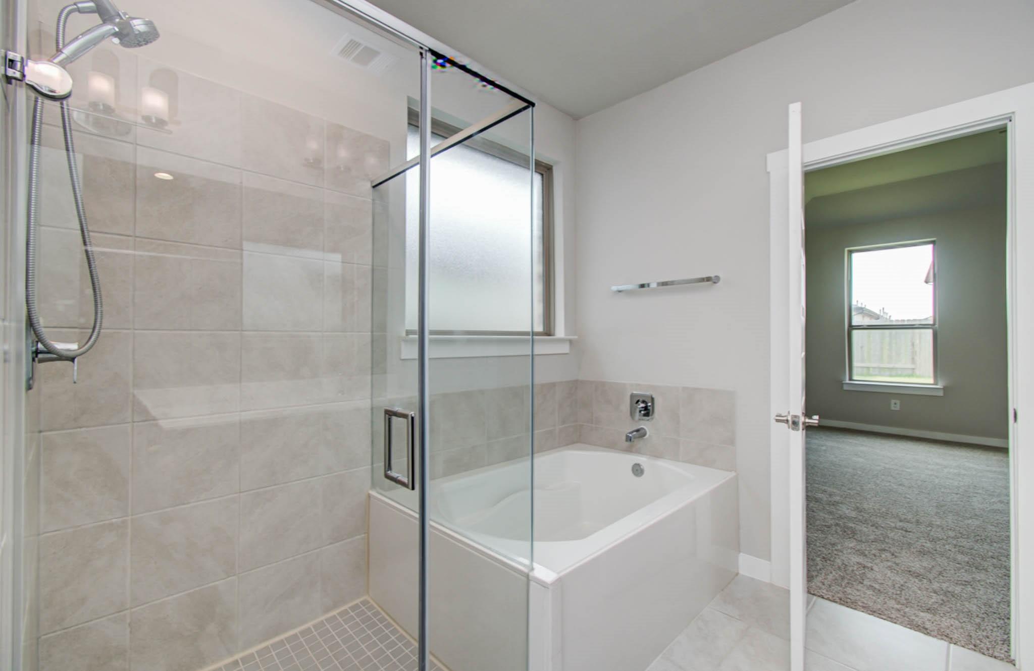 28511 Eli Eagle Street