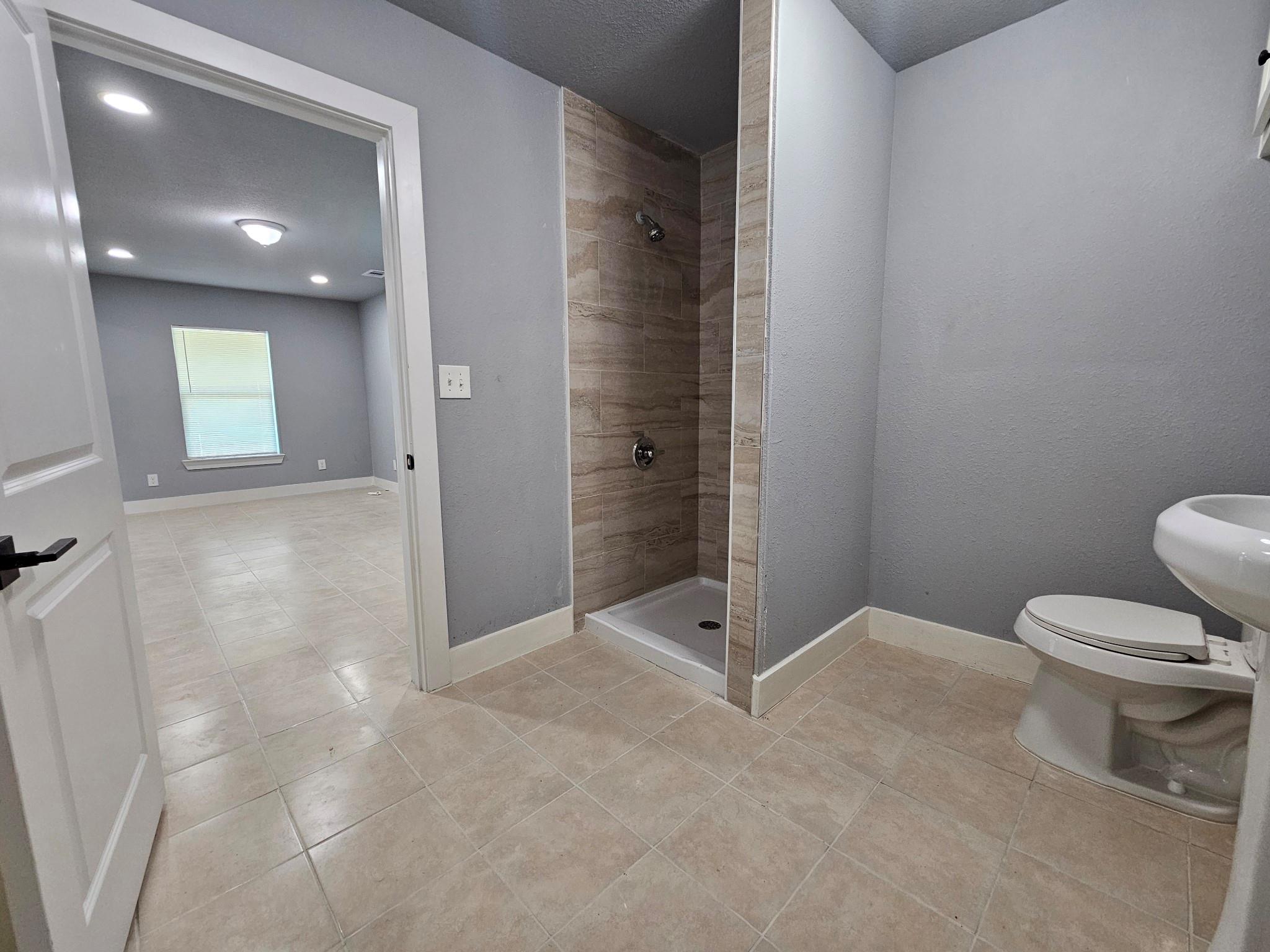 2129 Raspberry Lane