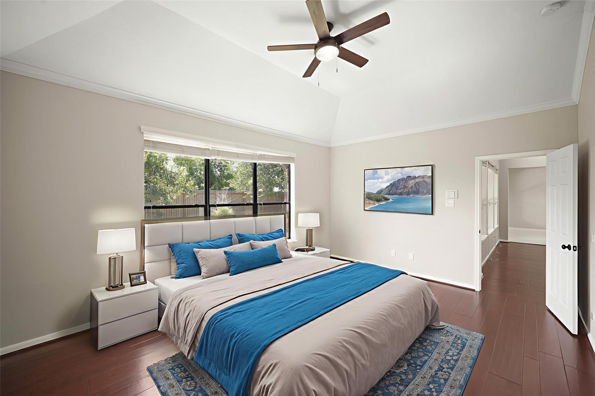 714 Coggins Point Way