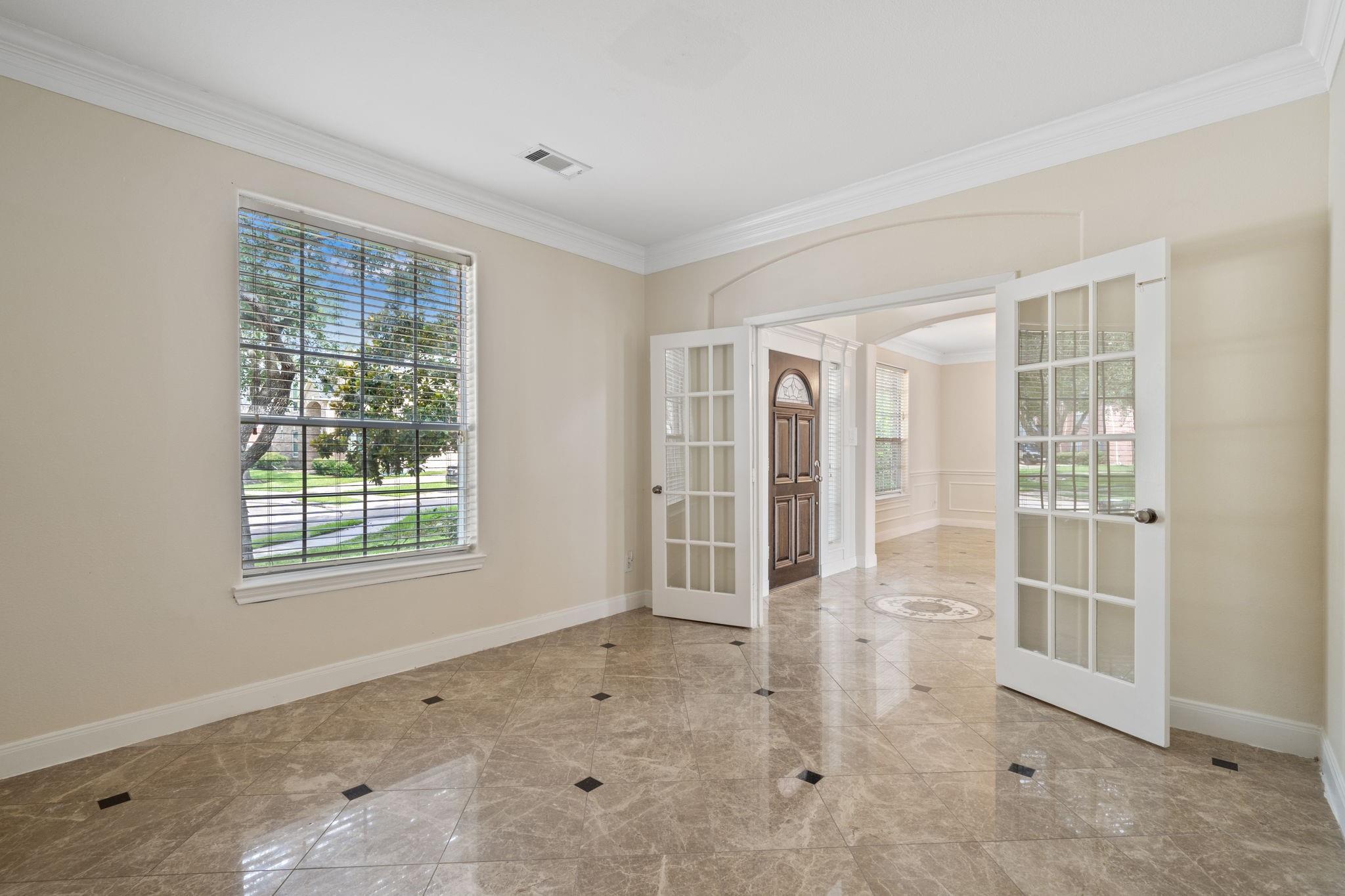 6026 Briar Hill Court