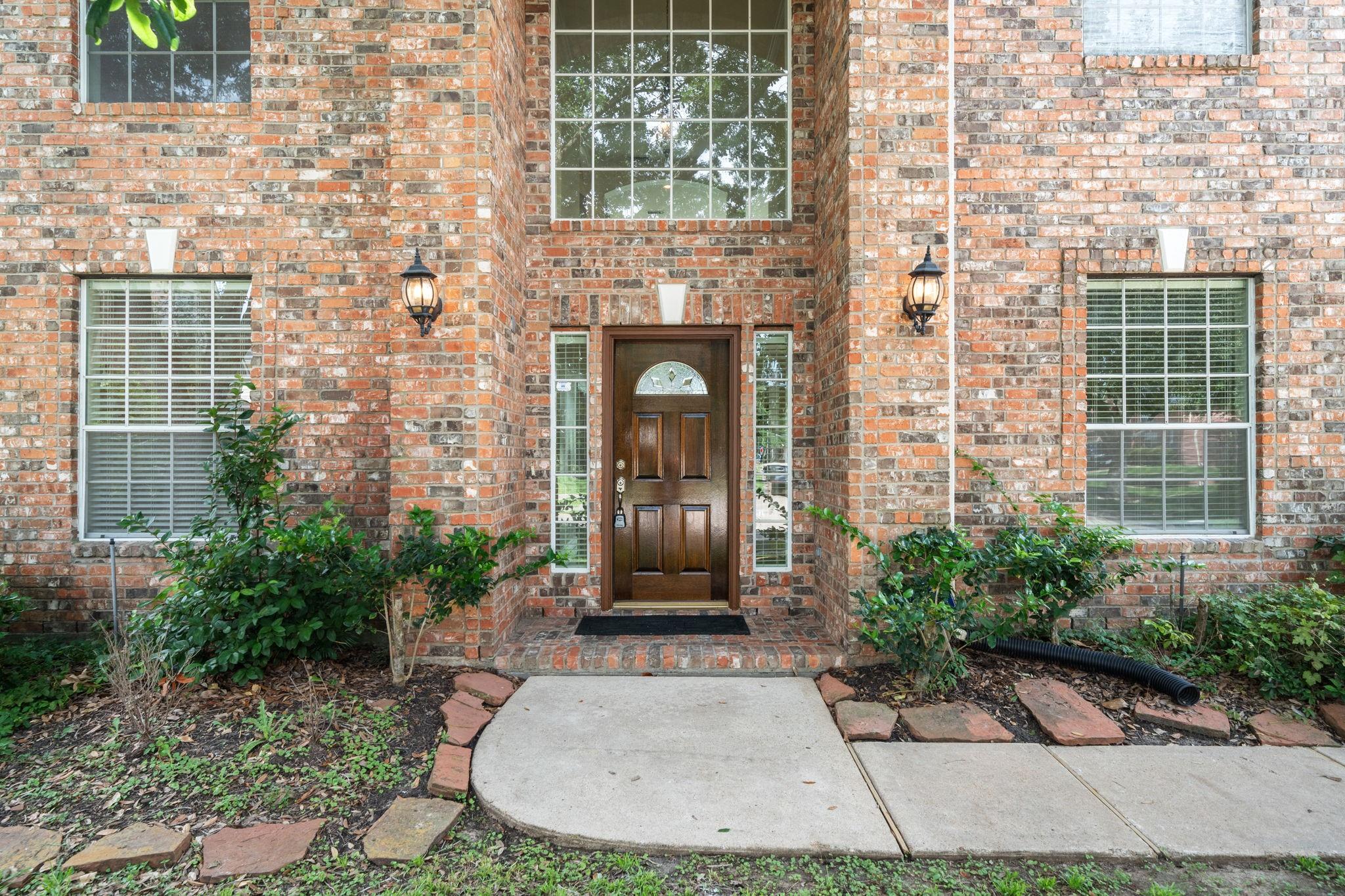6026 Briar Hill Court