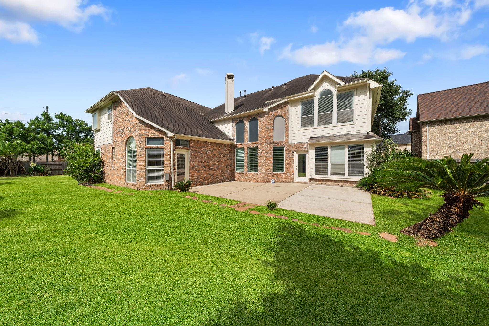 6026 Briar Hill Court