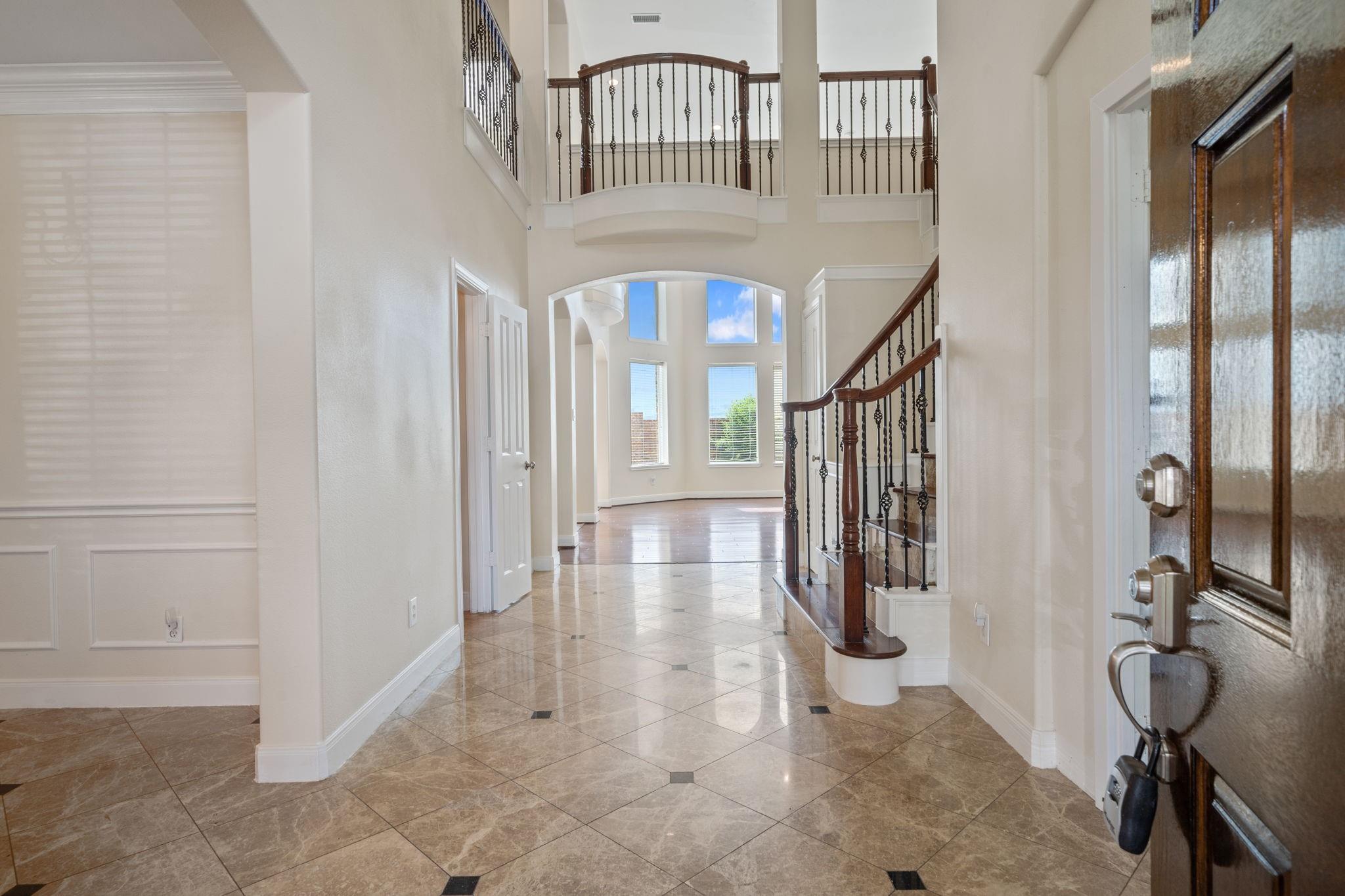 6026 Briar Hill Court