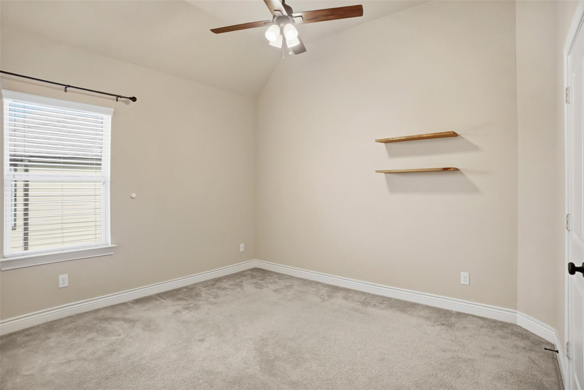 13735 Contour Ct