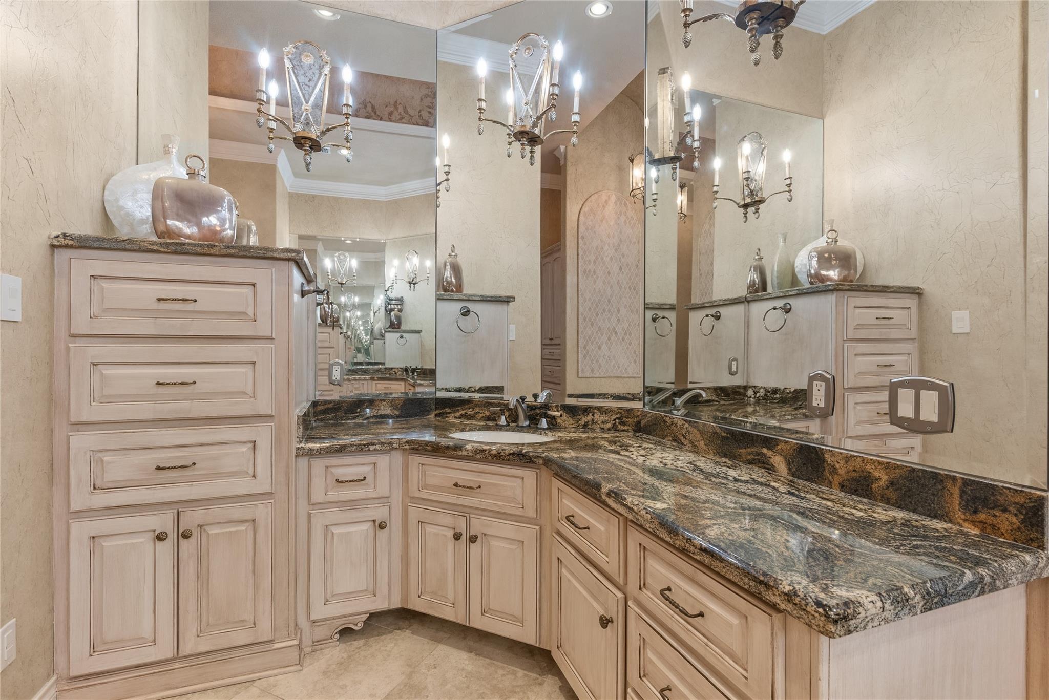 15611 Oyster Cove Drive