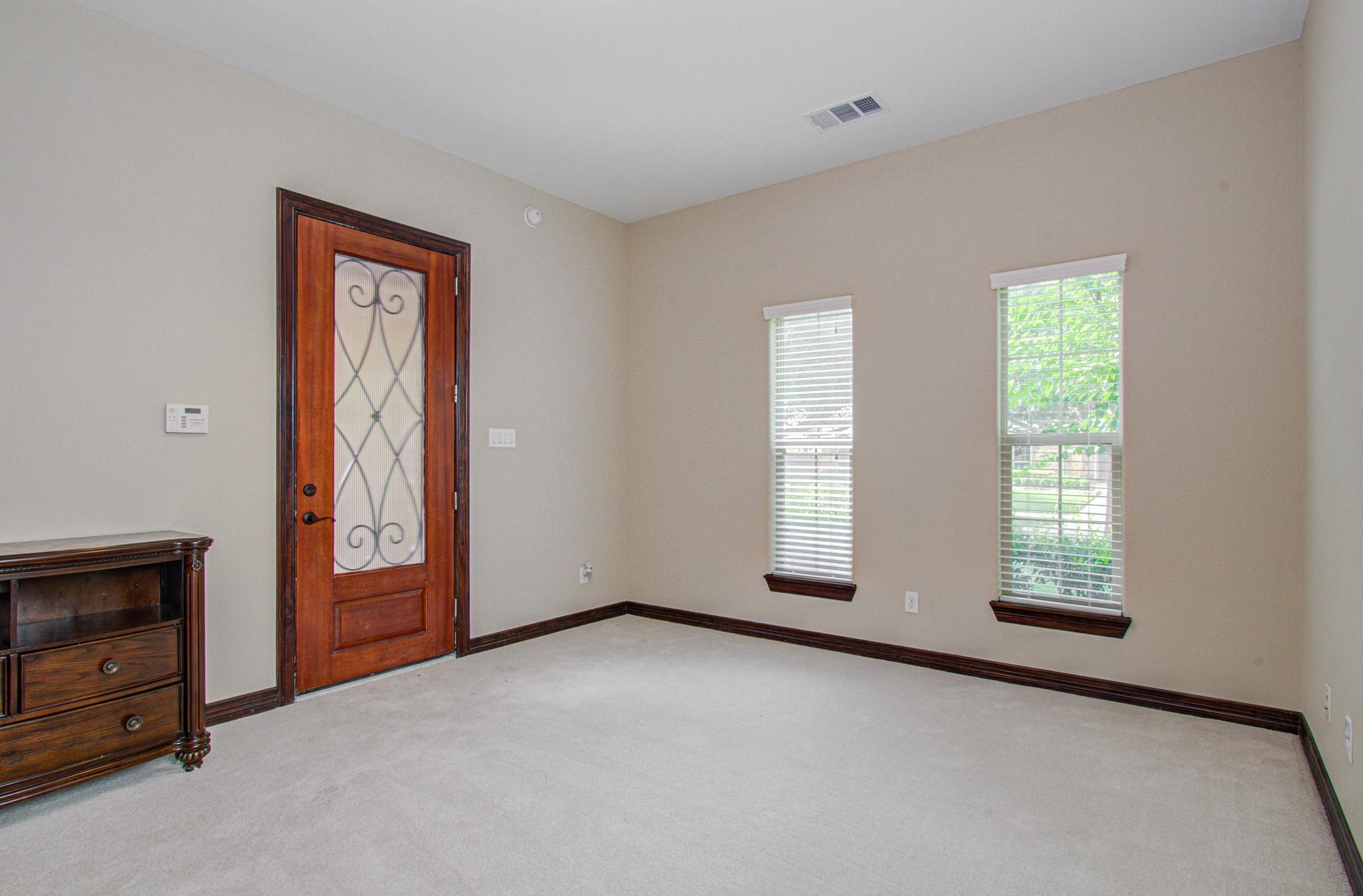 5711 Avon Landing Lane