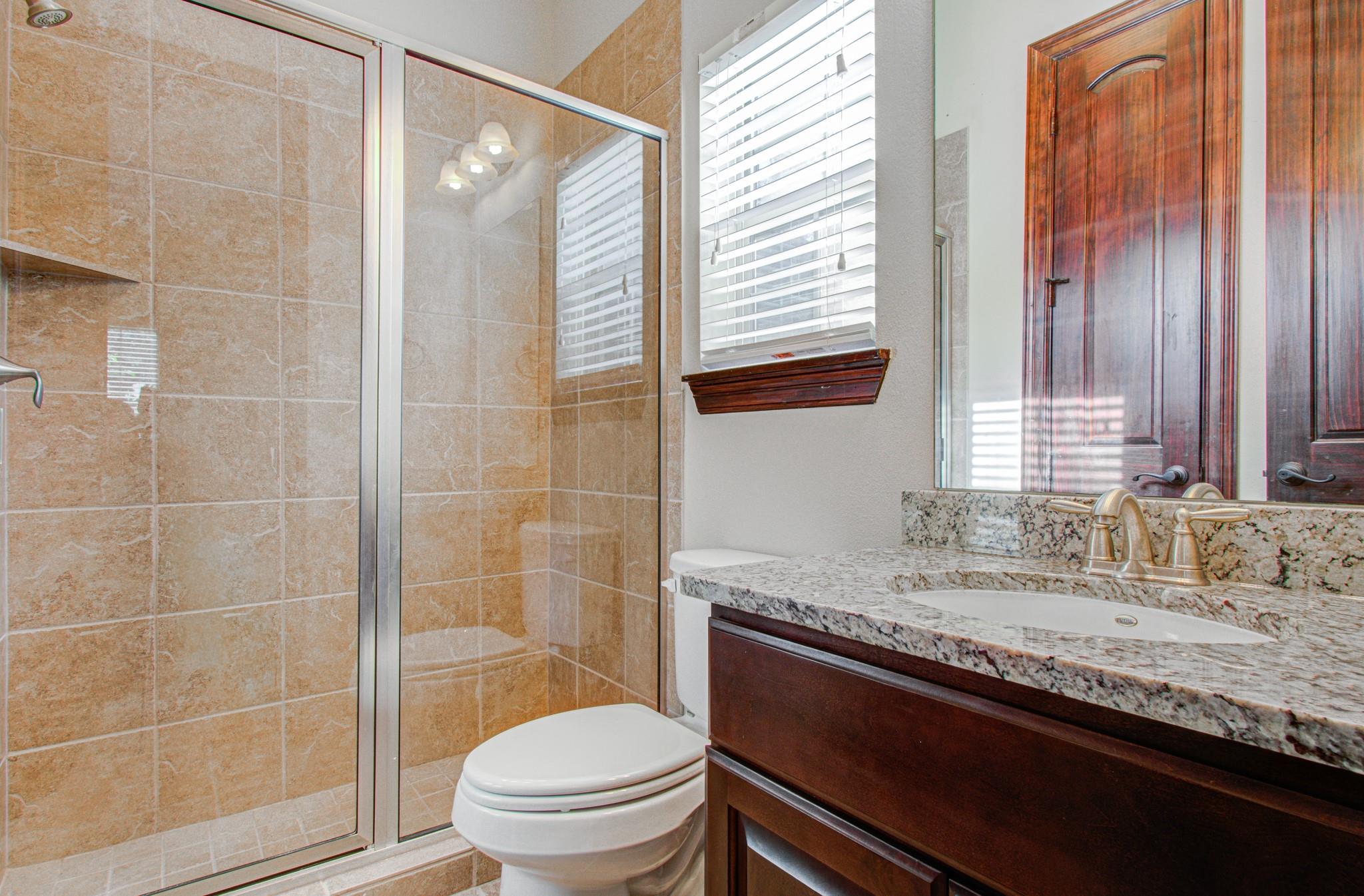 5711 Avon Landing Lane