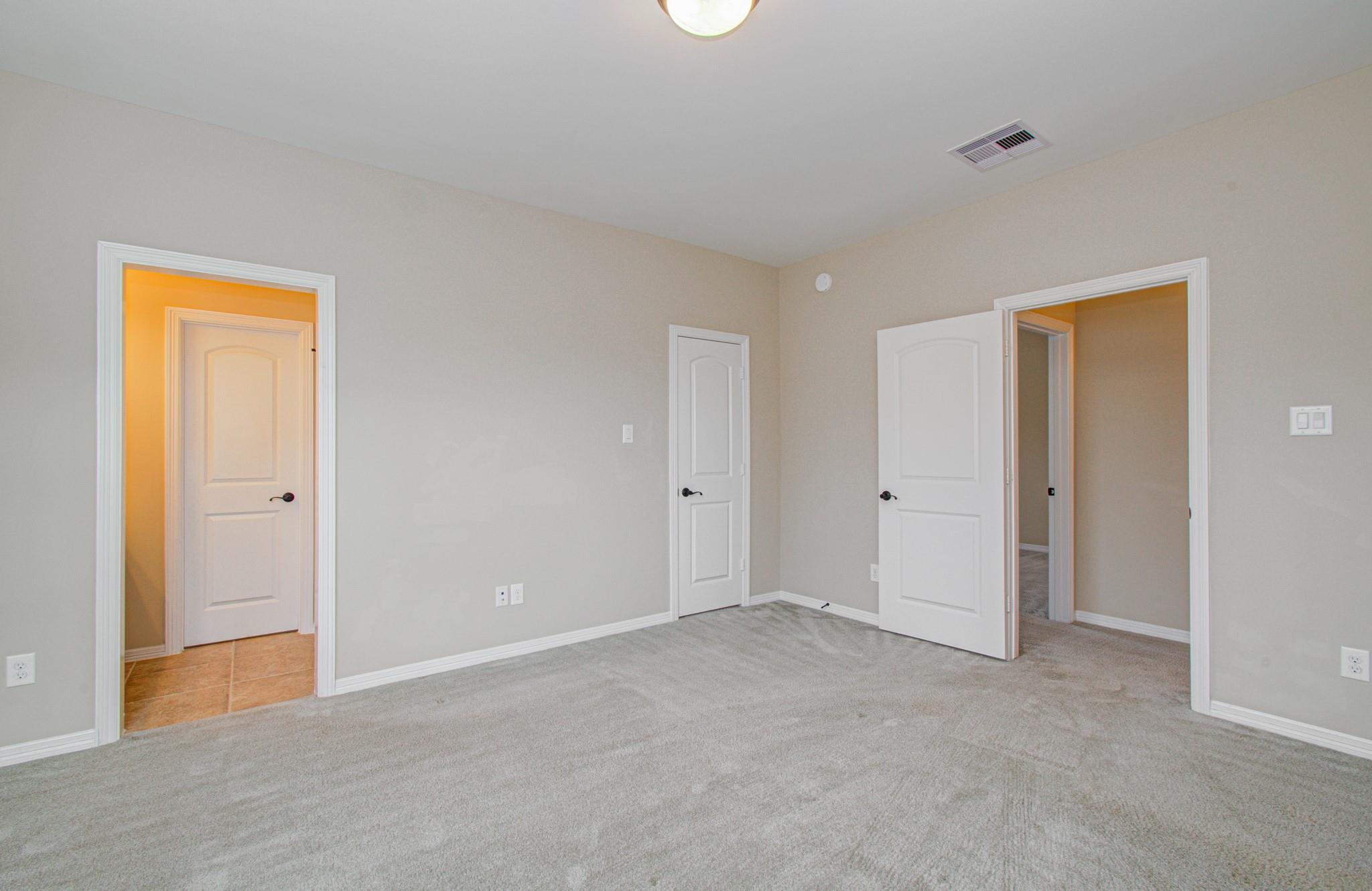 5711 Avon Landing Lane