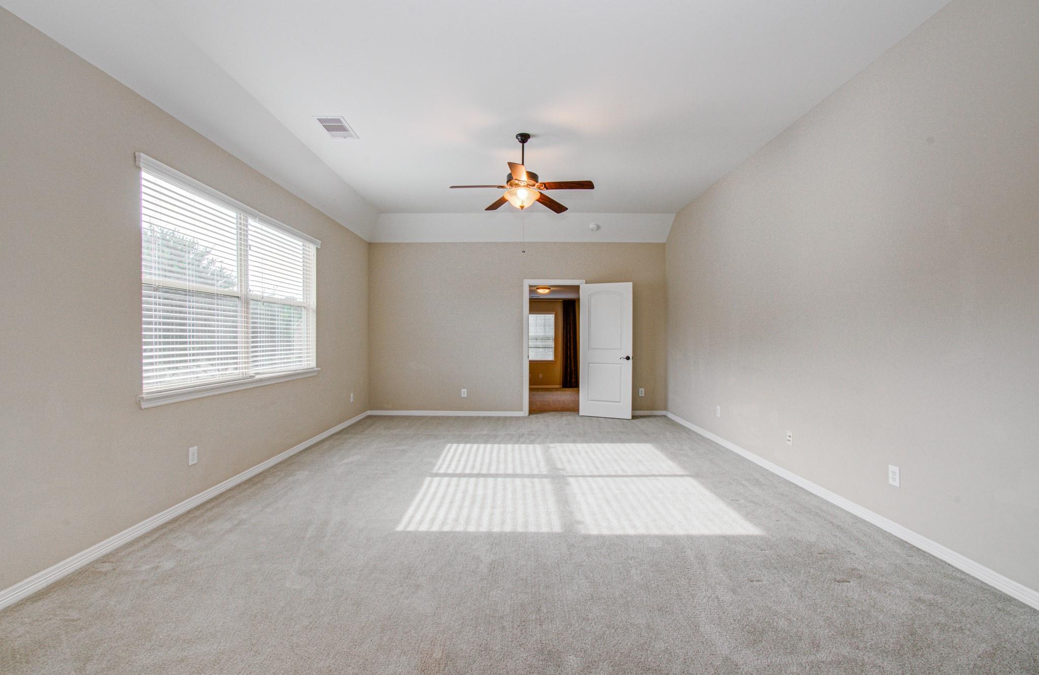 5711 Avon Landing Lane
