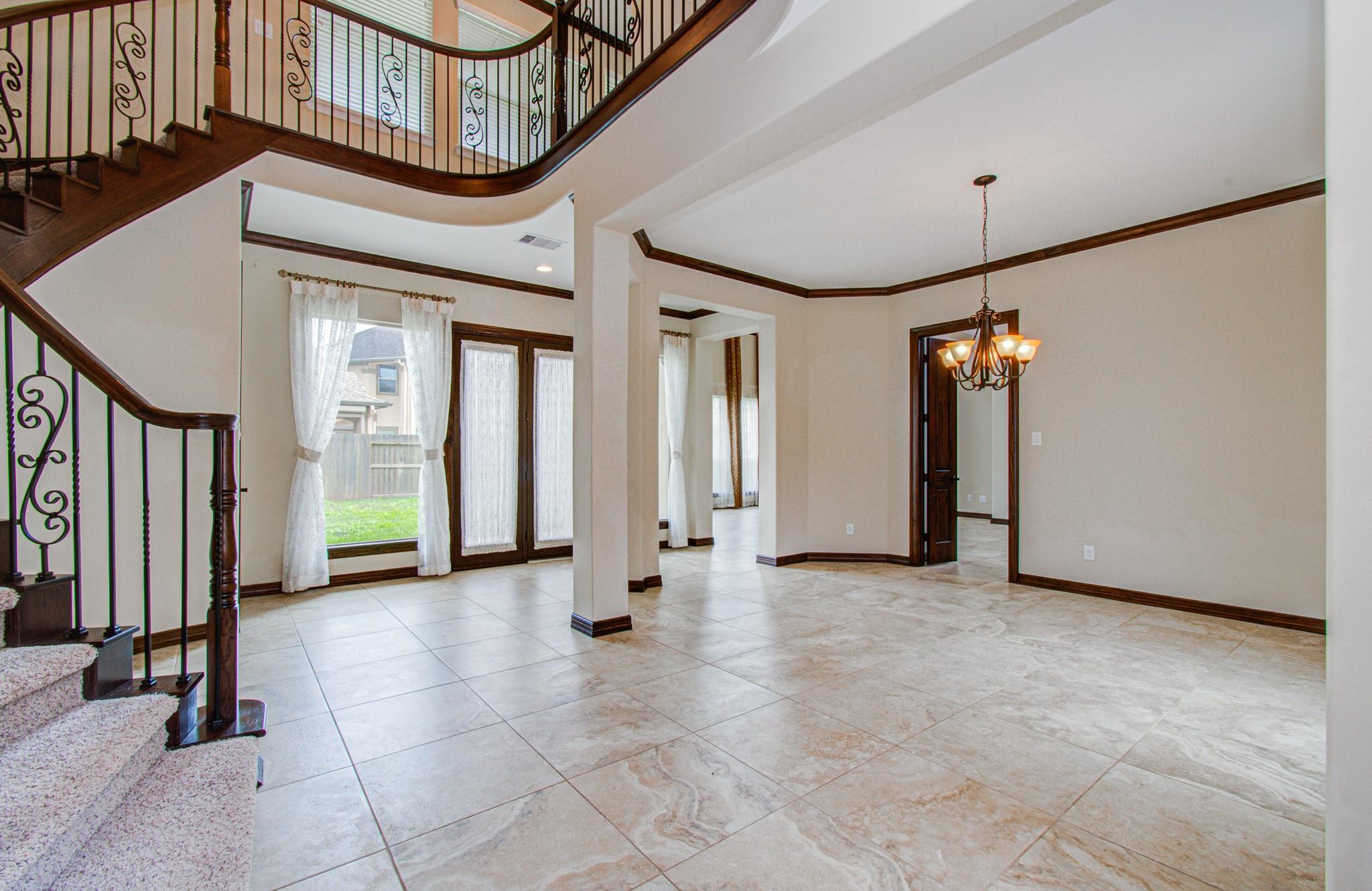 5711 Avon Landing Lane