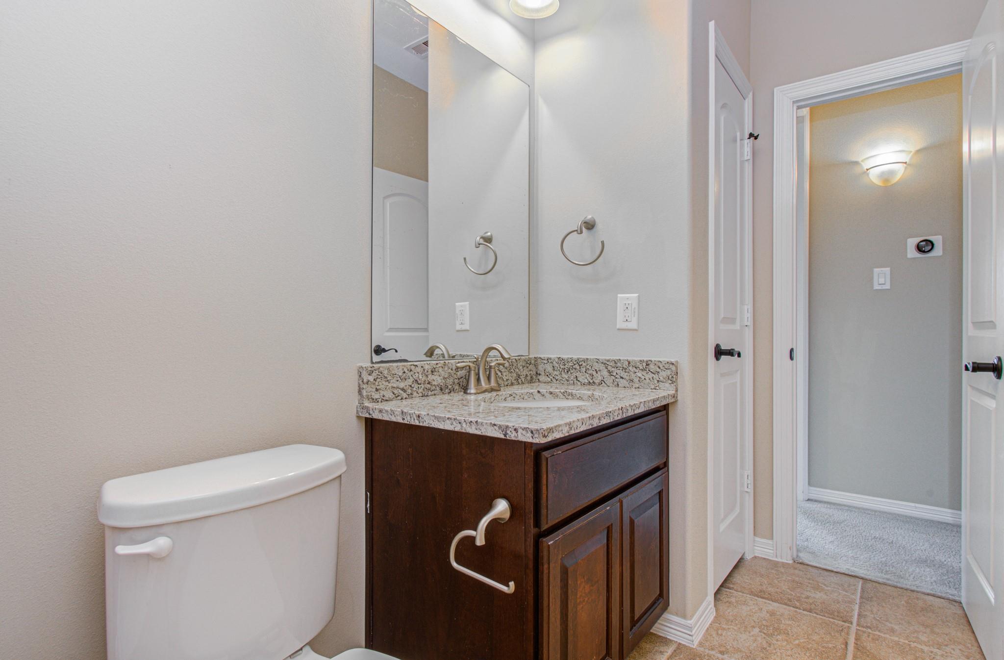 5711 Avon Landing Lane