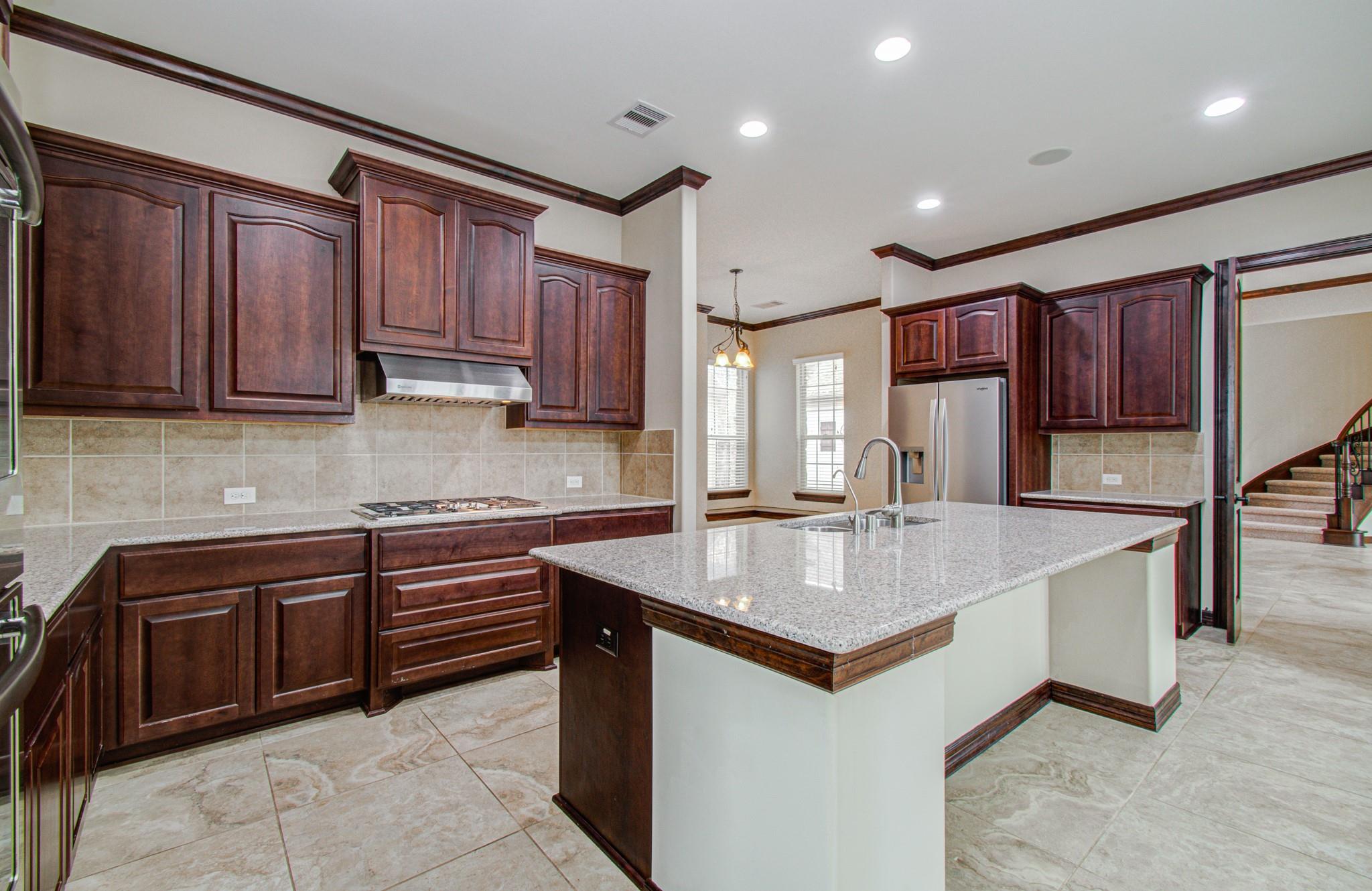 5711 Avon Landing Lane